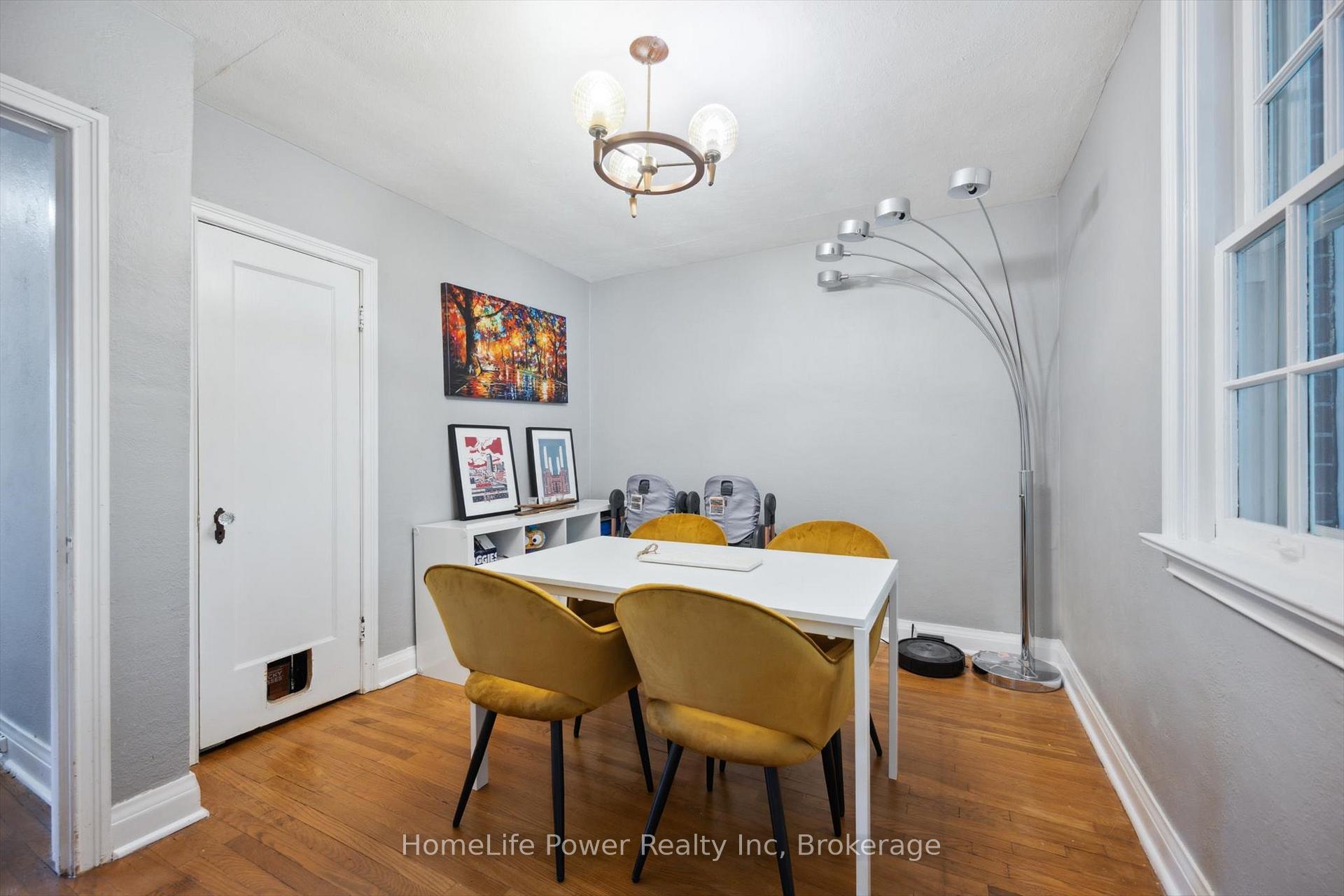 Photo 15 of 186 Bridgeport Road E, Waterloo — HOMEH