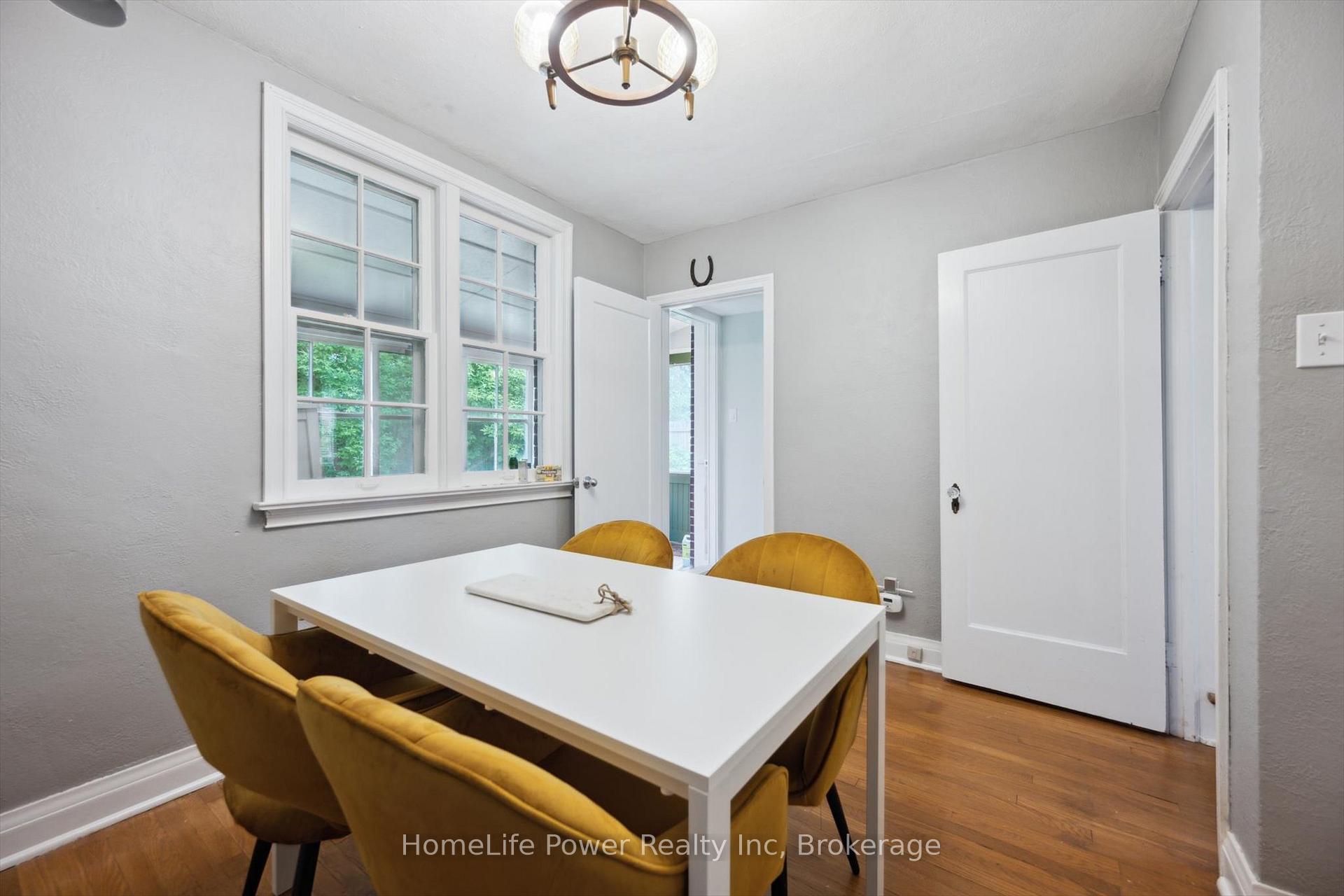 Photo 16 of 186 Bridgeport Road E, Waterloo — HOMEH