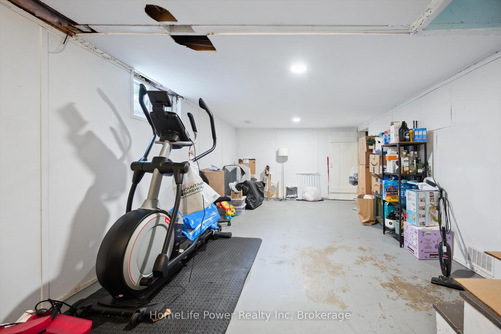 Photo 23 of 186 Bridgeport Road E, Waterloo — HOMEH
