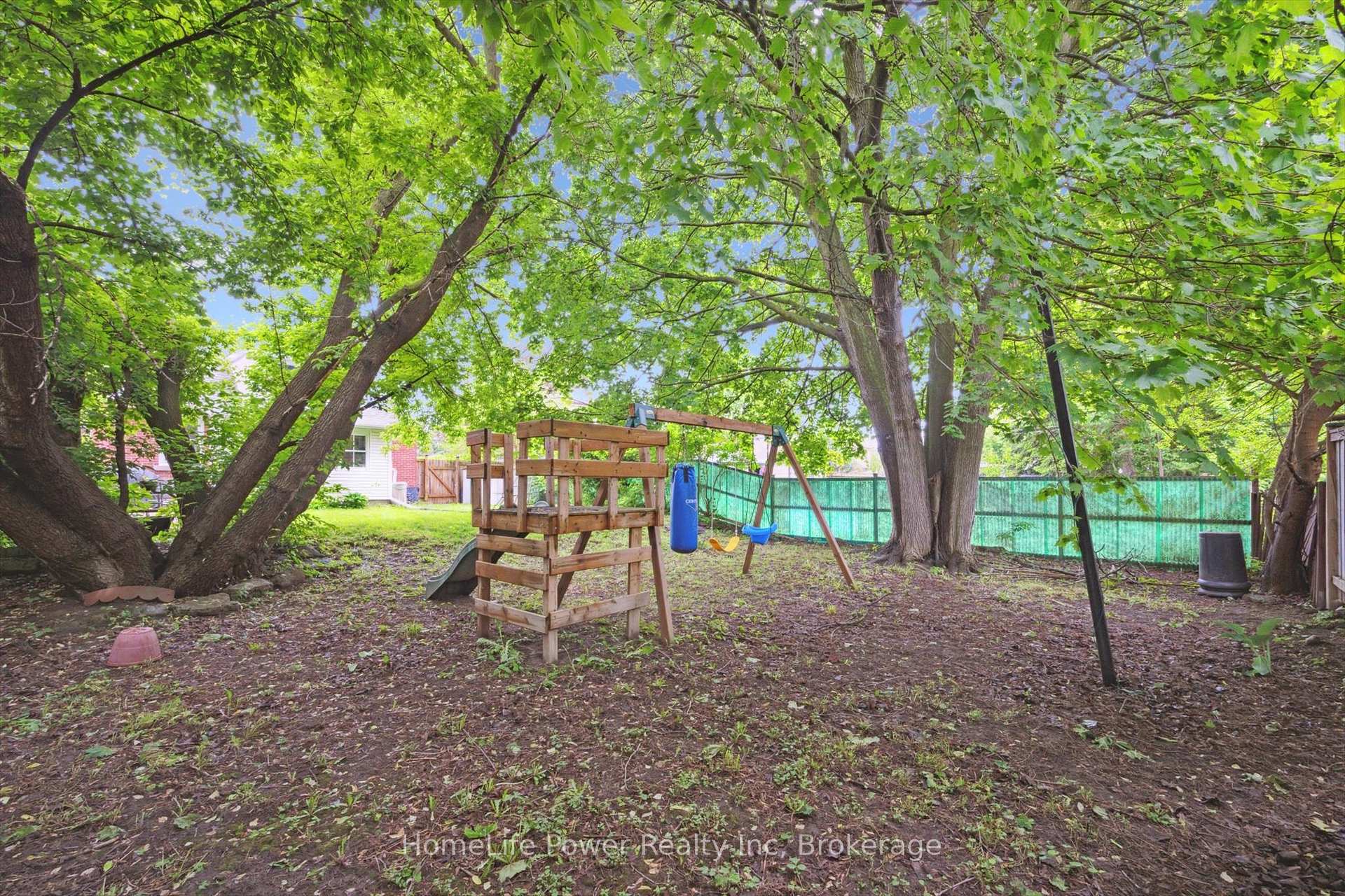 Photo 31 of 186 Bridgeport Road E, Waterloo — HOMEH