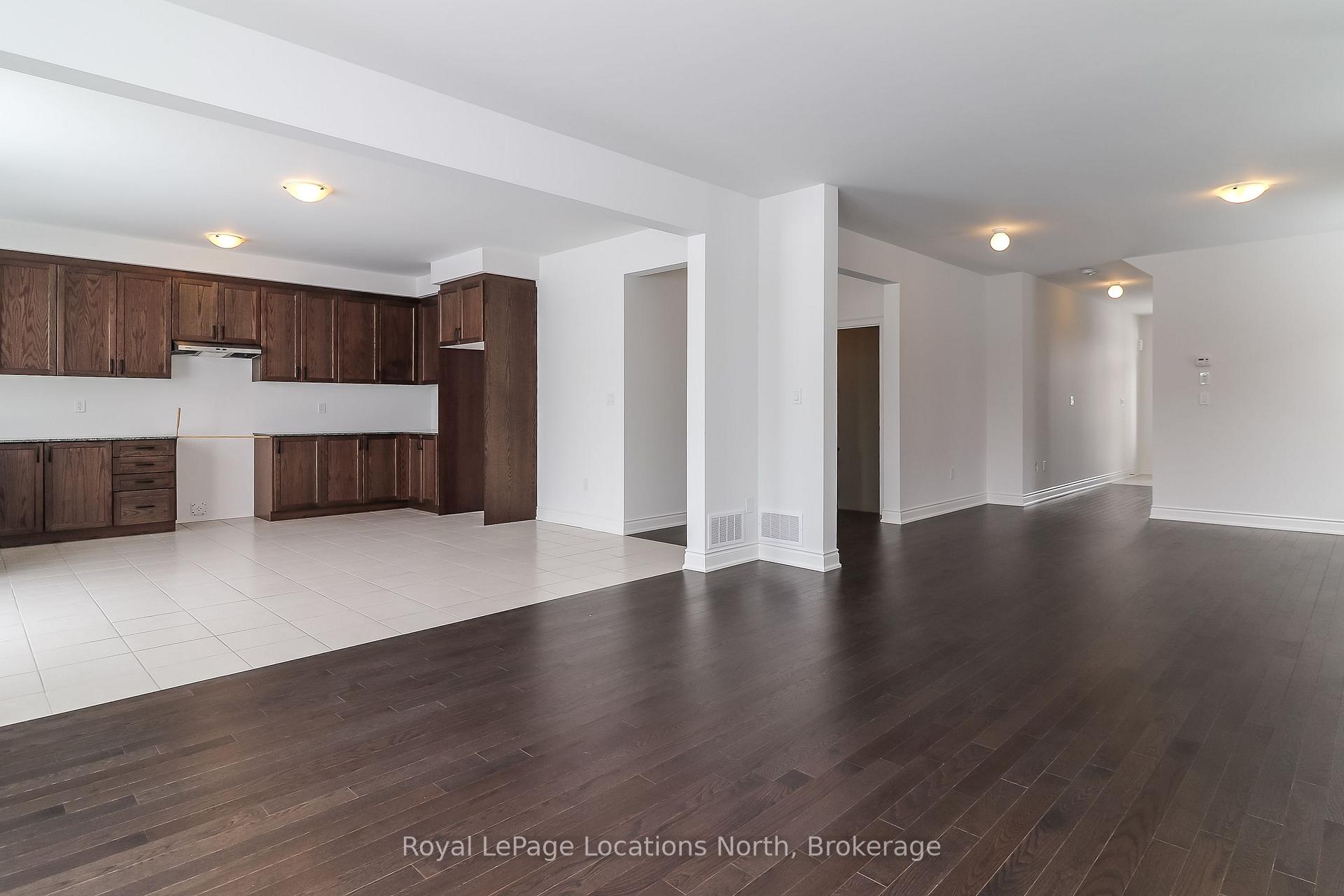 Photo 13 of 63 Amber Drive, Wasaga Beach — HOMEH