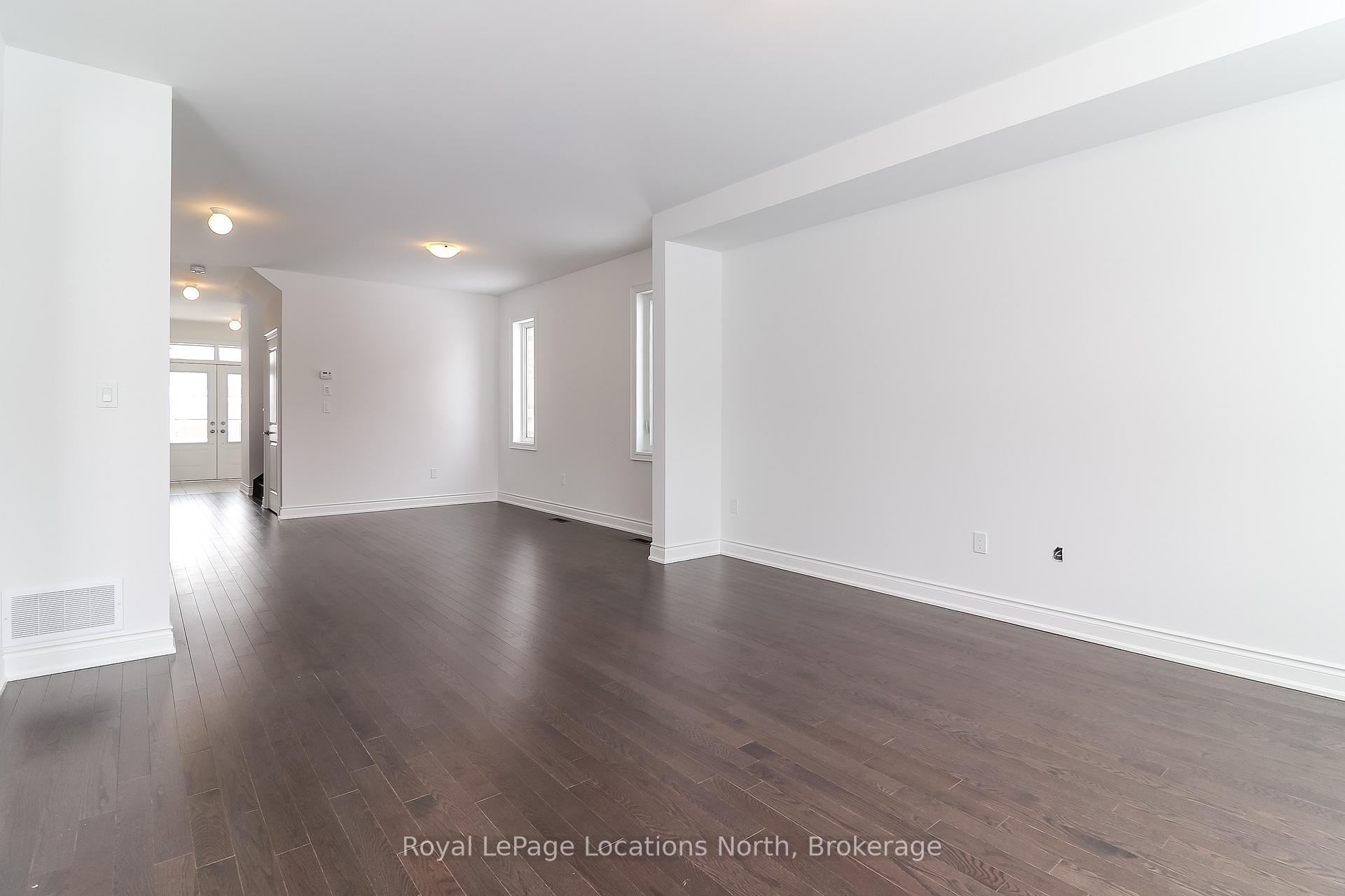 Photo 14 of 63 Amber Drive, Wasaga Beach — HOMEH