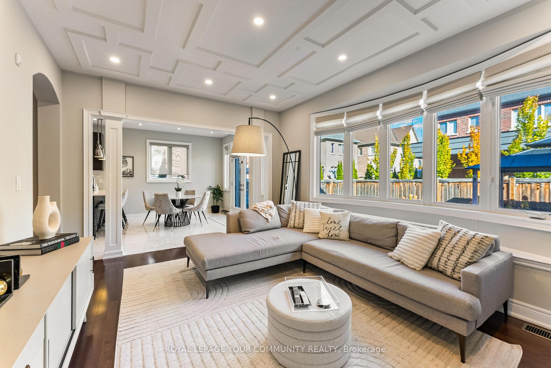 Photo 8 of 39 Rivoli Drive, Vaughan, Vellore Village — HOMEH