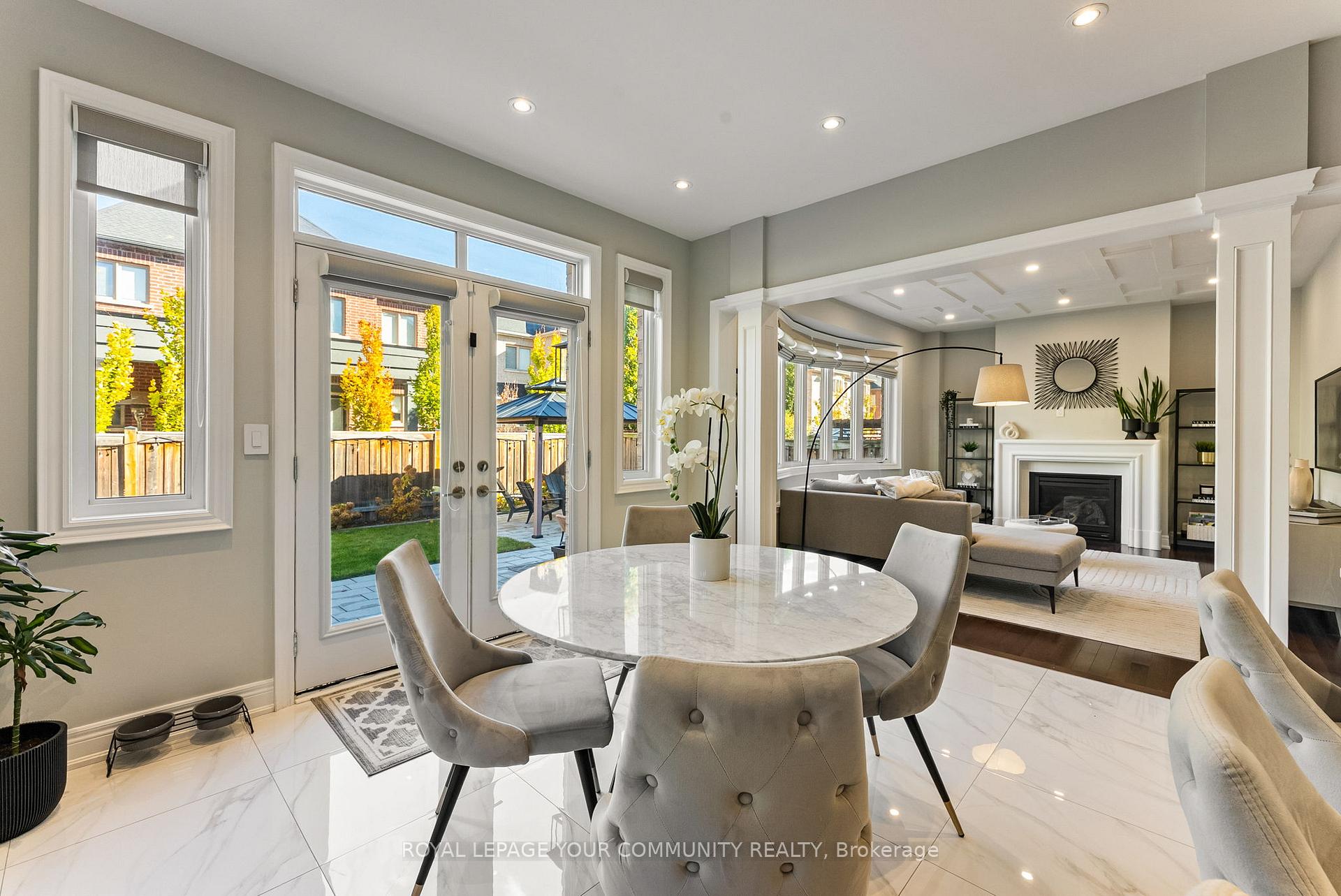 Photo 10 of 39 Rivoli Drive, Vaughan, Vellore Village — HOMEH