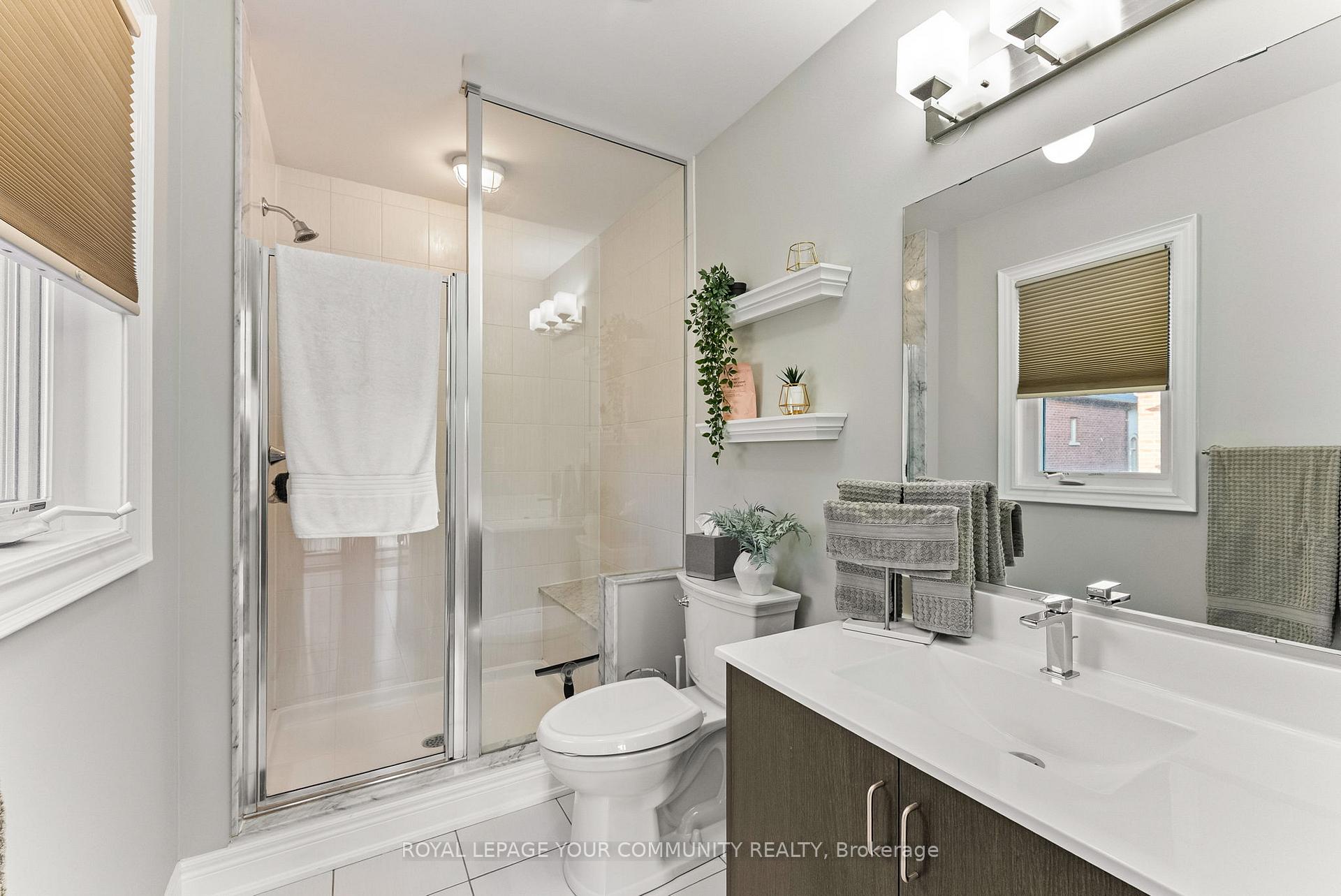 Photo 24 of 39 Rivoli Drive, Vaughan, Vellore Village — HOMEH