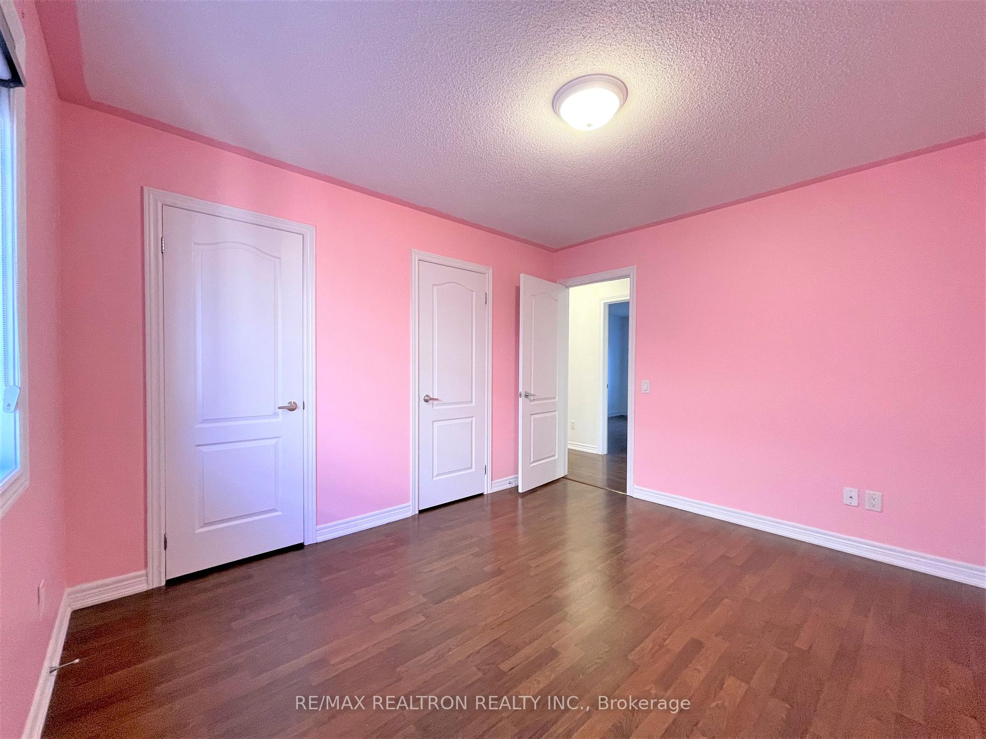 Photo 23 of 205 Vanda Drive, Vaughan, Patterson — HOMEH