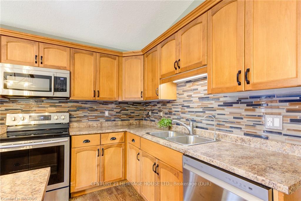 Photo 18 of 233467 Concession 2 Wgr Road, West Grey — HOMEH