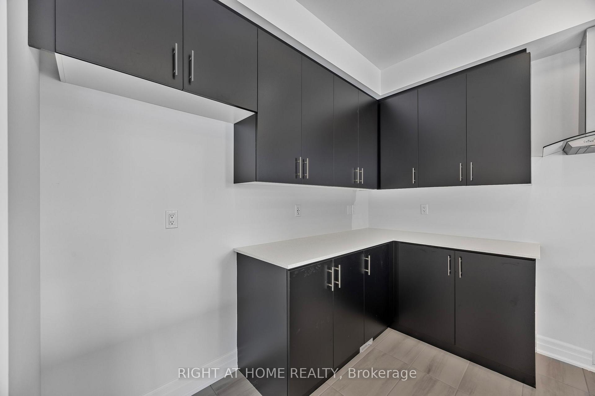 Photo 13 of 52 Del Ray Crescent, Wasaga Beach — HOMEH