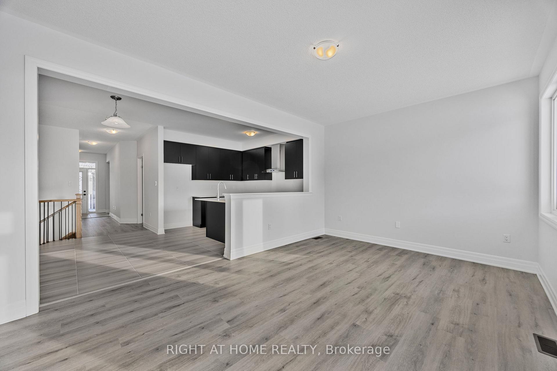 Photo 18 of 52 Del Ray Crescent, Wasaga Beach — HOMEH