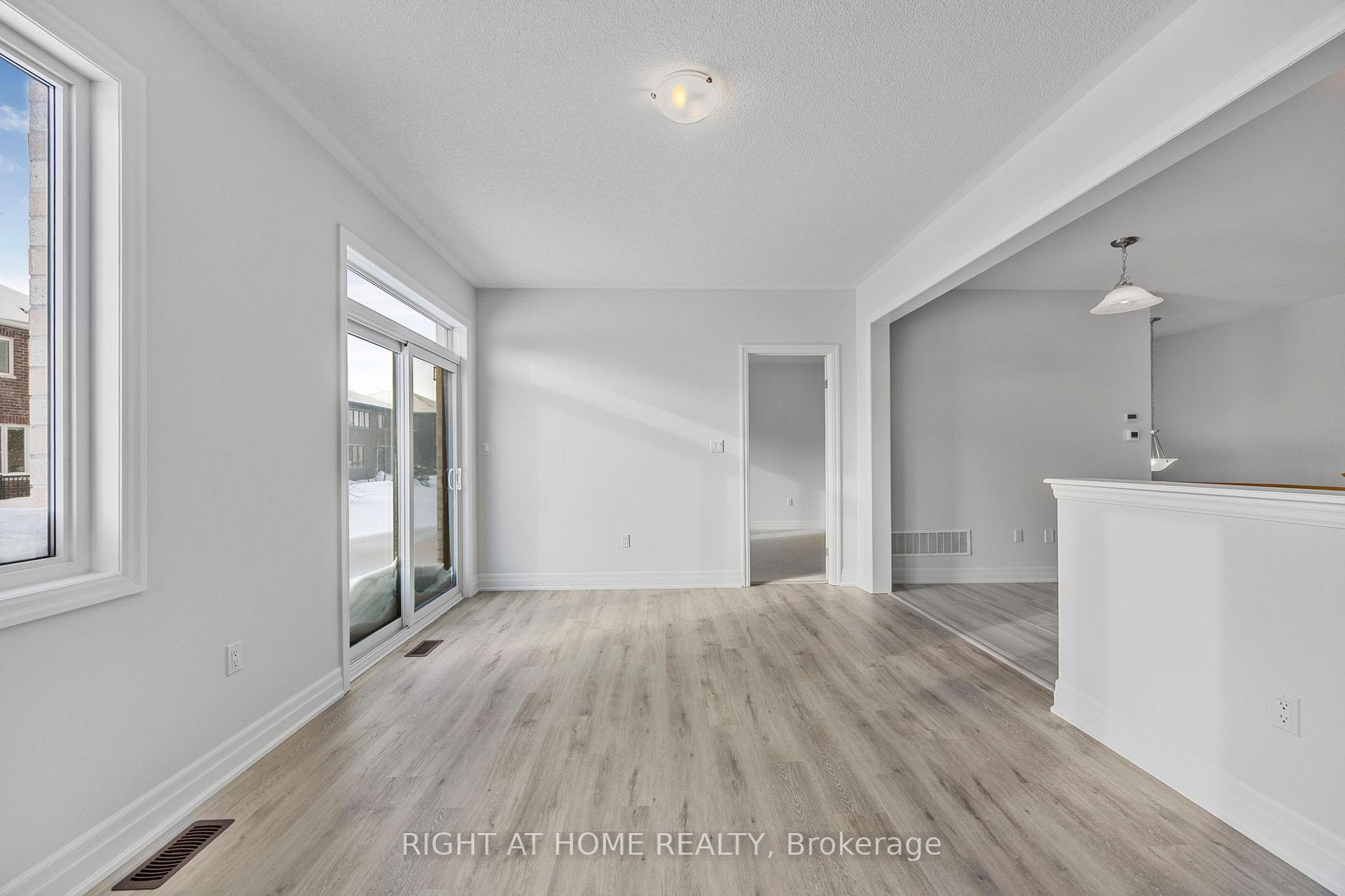 Photo 20 of 52 Del Ray Crescent, Wasaga Beach — HOMEH