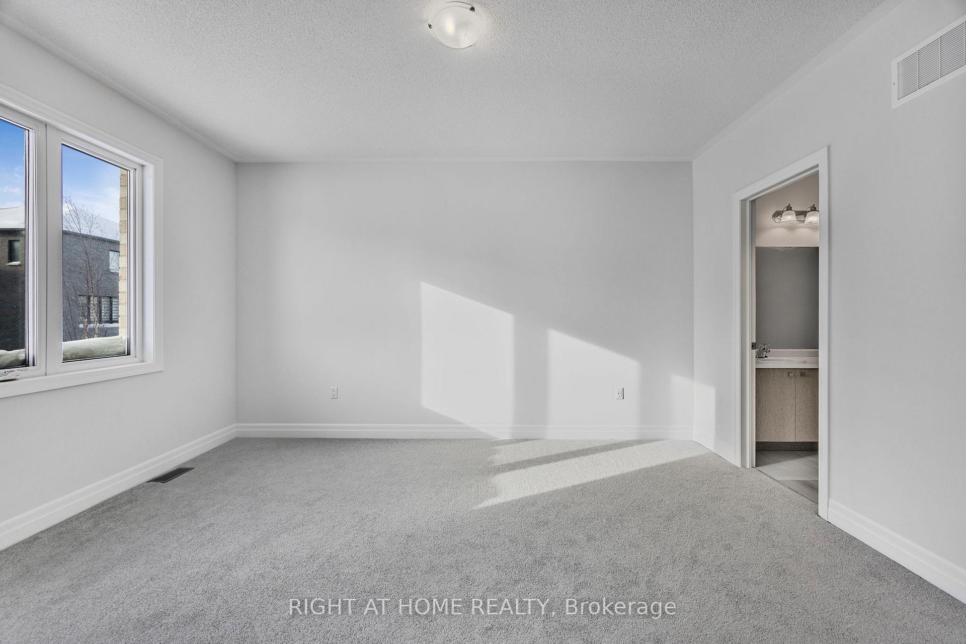 Photo 23 of 52 Del Ray Crescent, Wasaga Beach — HOMEH