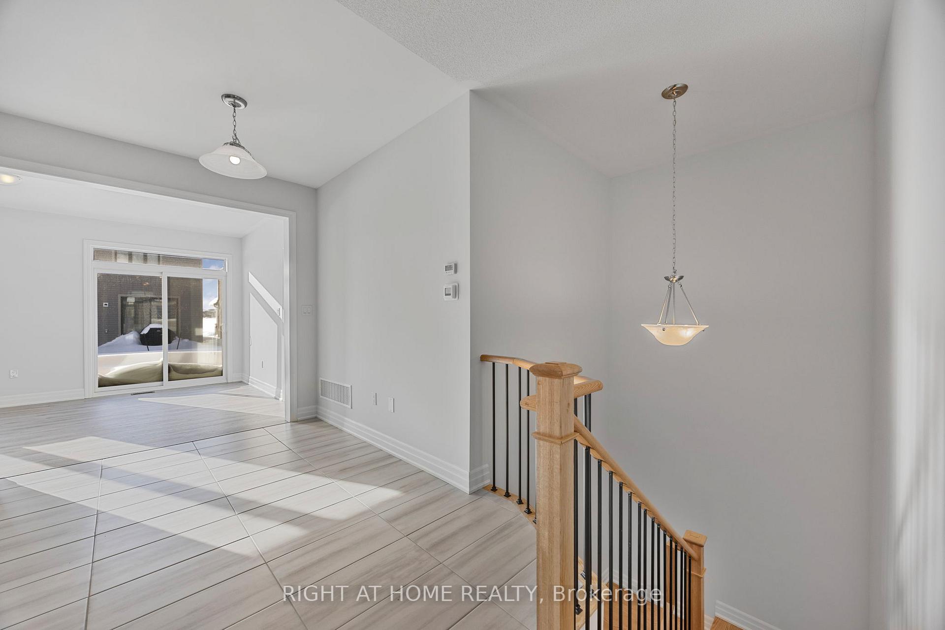 Photo 32 of 52 Del Ray Crescent, Wasaga Beach — HOMEH