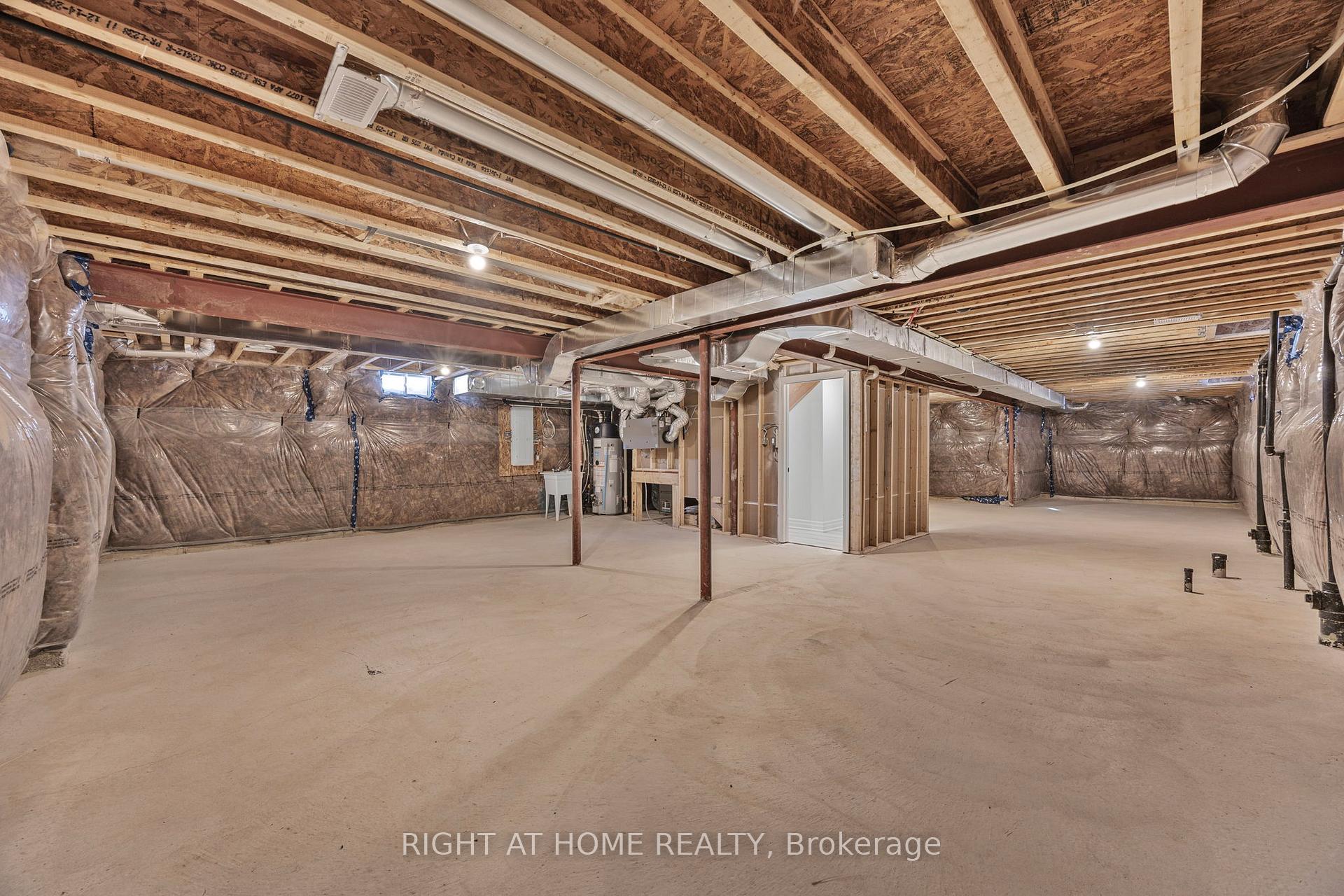 Photo 33 of 52 Del Ray Crescent, Wasaga Beach — HOMEH