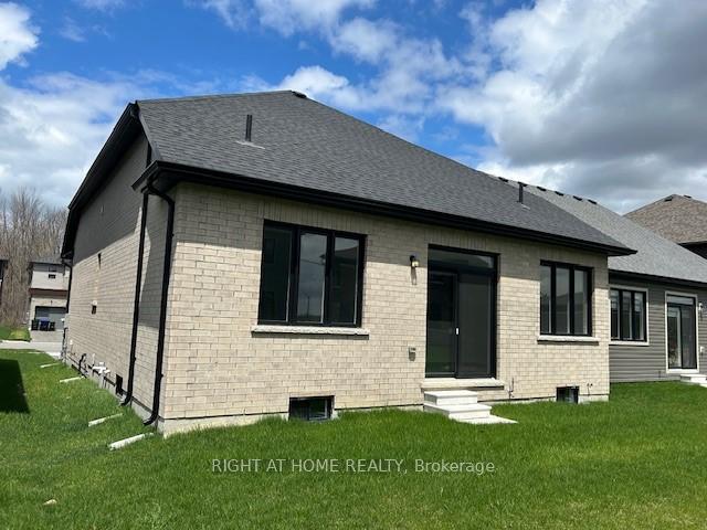 Photo 35 of 52 Del Ray Crescent, Wasaga Beach — HOMEH