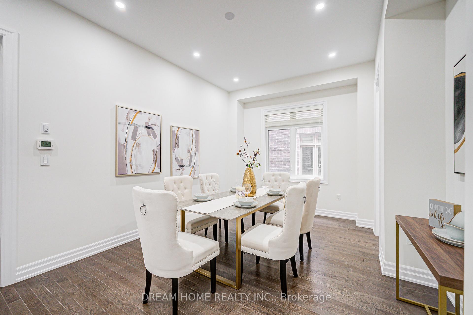 Photo 10 of 113 Botelho Circle, Aurora, Bayview Southeast — HOMEH