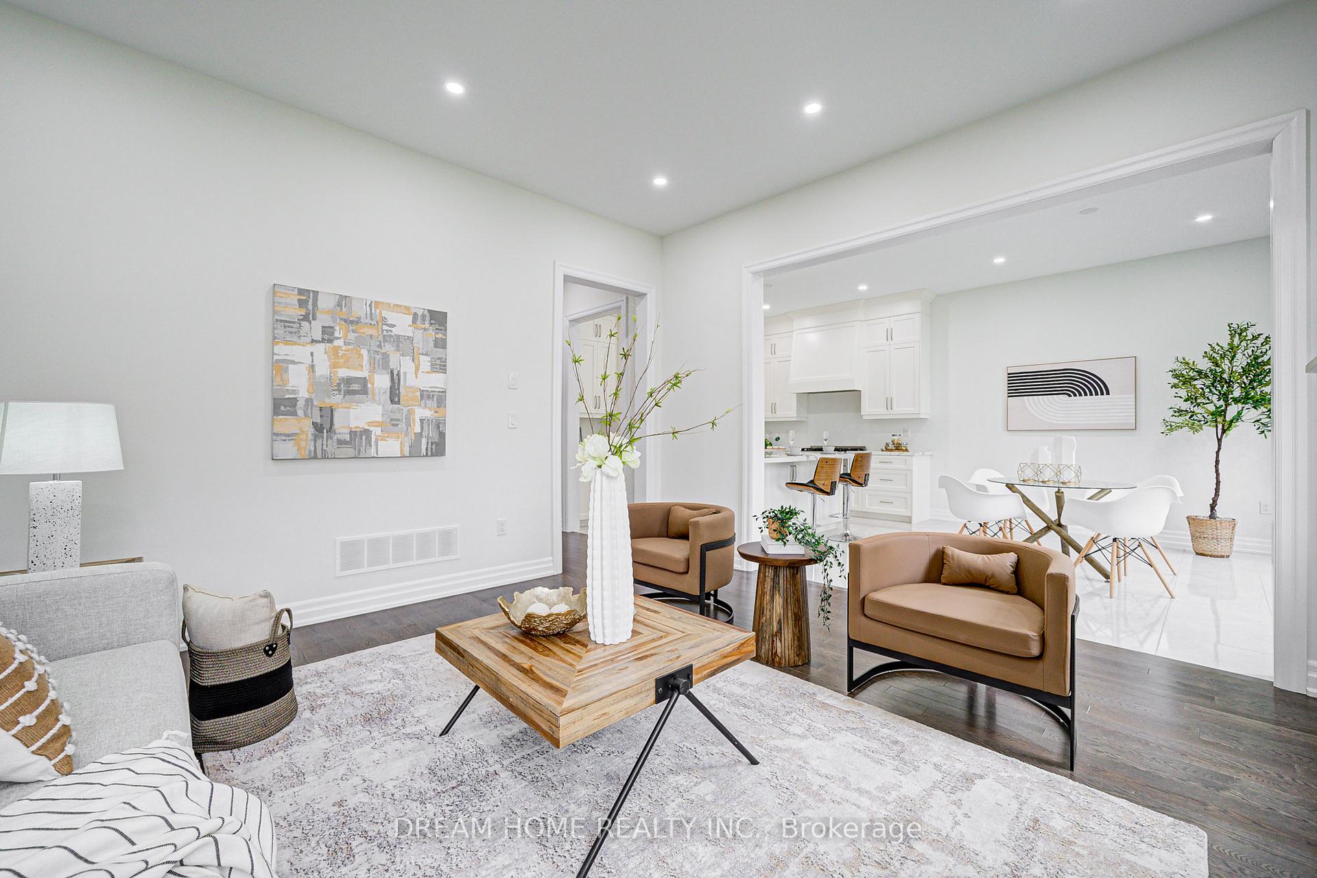 Photo 27 of 113 Botelho Circle, Aurora, Bayview Southeast — HOMEH
