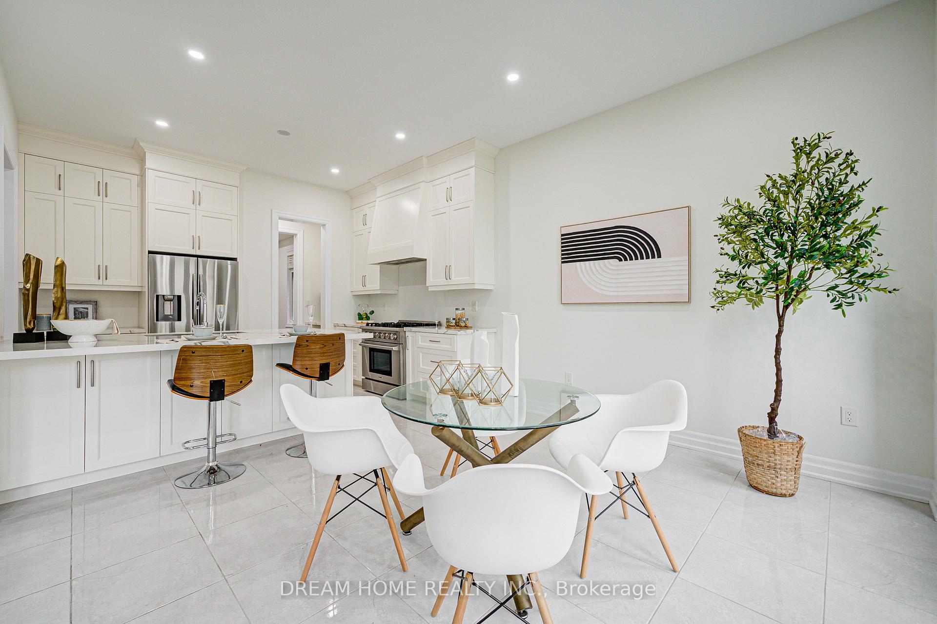 Photo 32 of 113 Botelho Circle, Aurora, Bayview Southeast — HOMEH