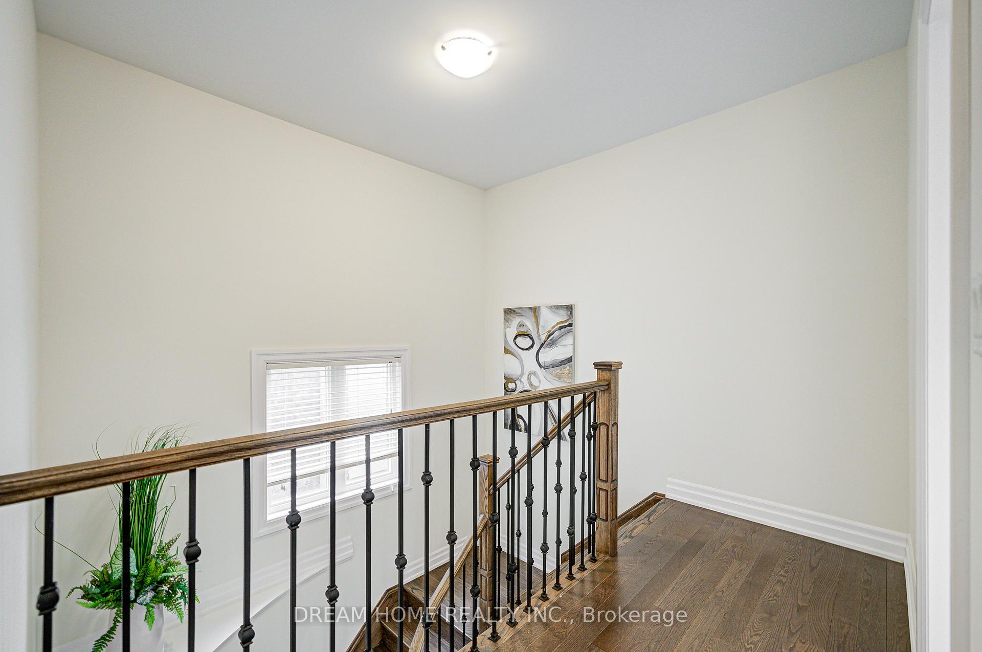 Photo 28 of 113 Botelho Circle, Aurora, Bayview Southeast — HOMEH