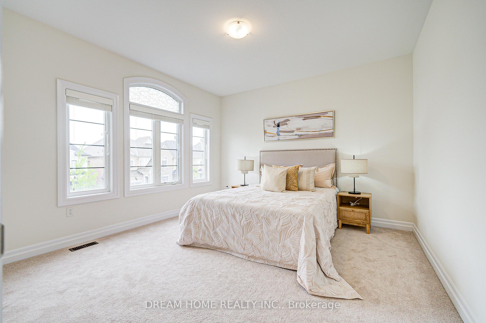 Photo 29 of 113 Botelho Circle, Aurora, Bayview Southeast — HOMEH