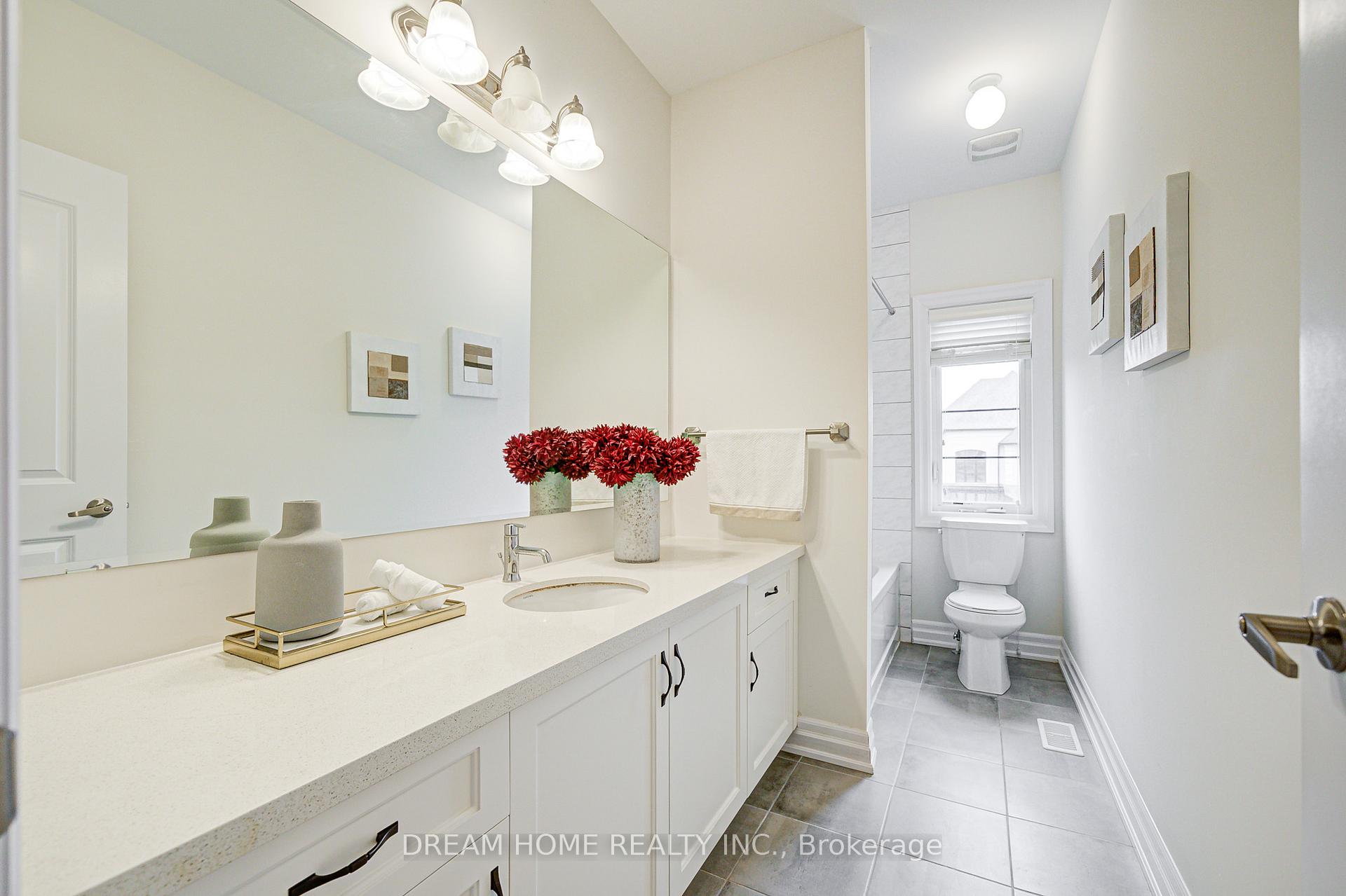 Photo 41 of 113 Botelho Circle, Aurora, Bayview Southeast — HOMEH