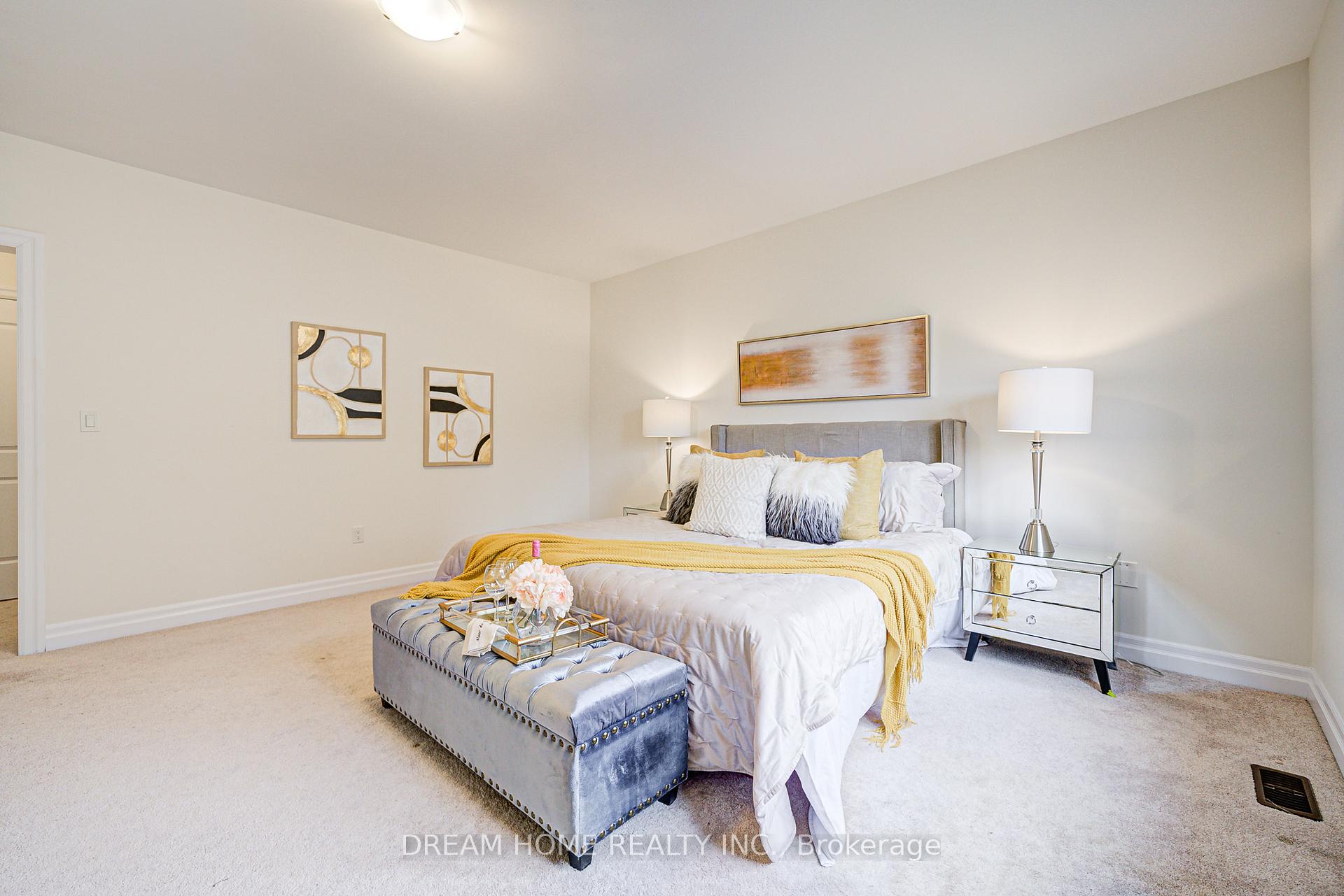Photo 38 of 113 Botelho Circle, Aurora, Bayview Southeast — HOMEH