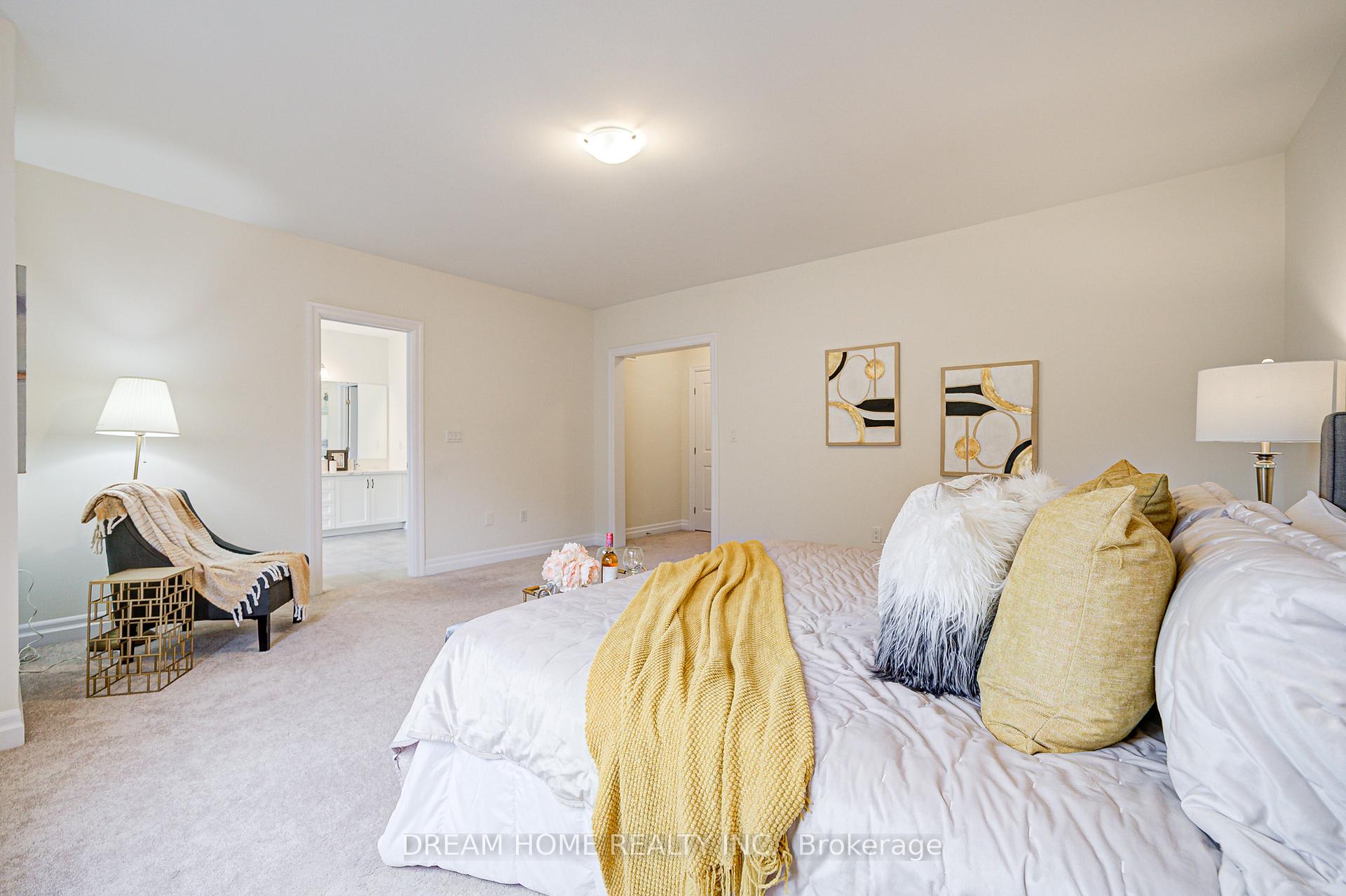 Photo 43 of 113 Botelho Circle, Aurora, Bayview Southeast — HOMEH