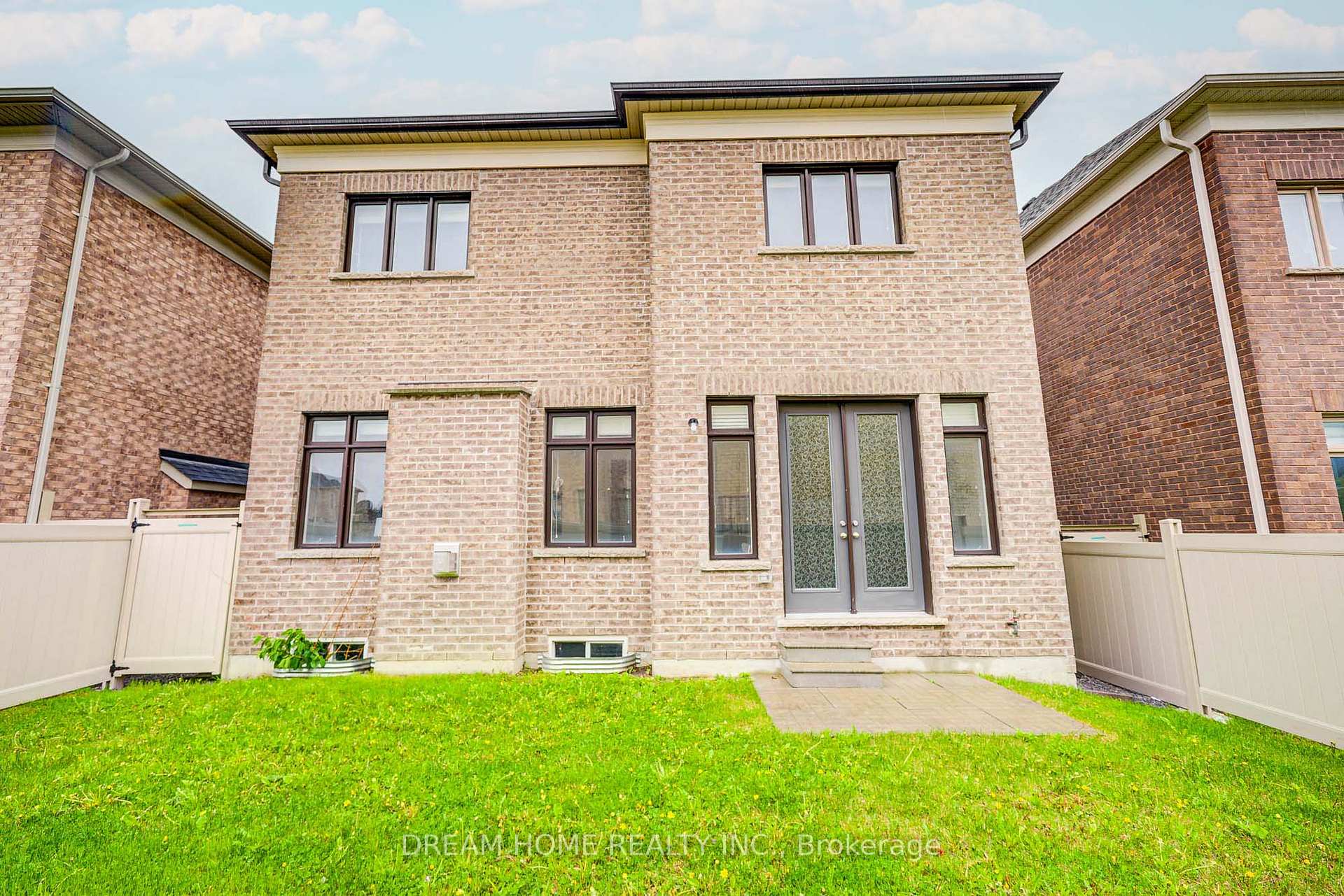 Photo 47 of 113 Botelho Circle, Aurora, Bayview Southeast — HOMEH