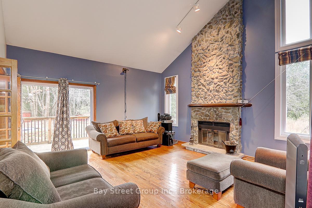 Photo 7 of 8 Bristol Sands Crescent, Uxbridge, Rural Uxbridge — HOMEH