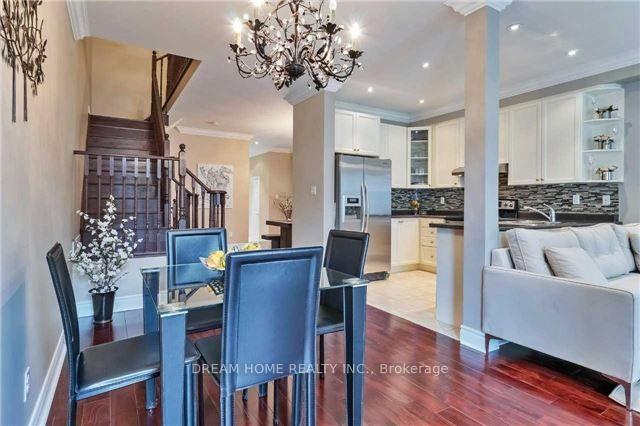 Photo 6 of 30 White Beach Crescent, Vaughan, Patterson — HOMEH