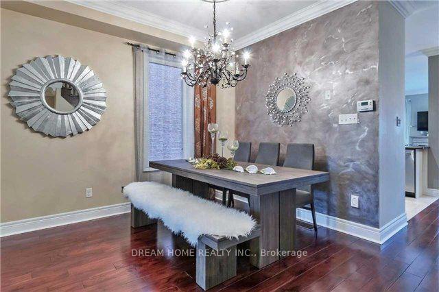 Photo 9 of 30 White Beach Crescent, Vaughan, Patterson — HOMEH