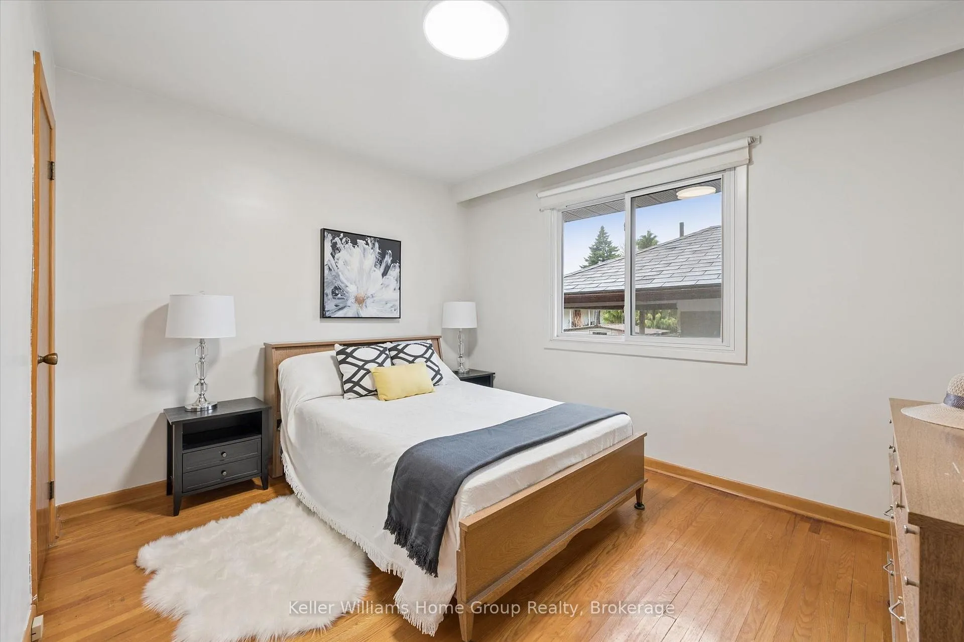 Photo 17 of 28 Normandy Drive, Guelph, St. George's — HOMEH