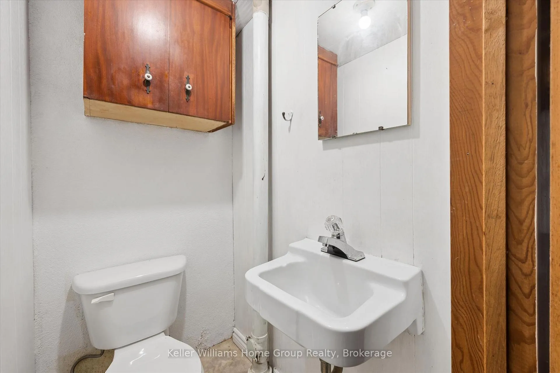 Photo 29 of 28 Normandy Drive, Guelph, St. George's — HOMEH