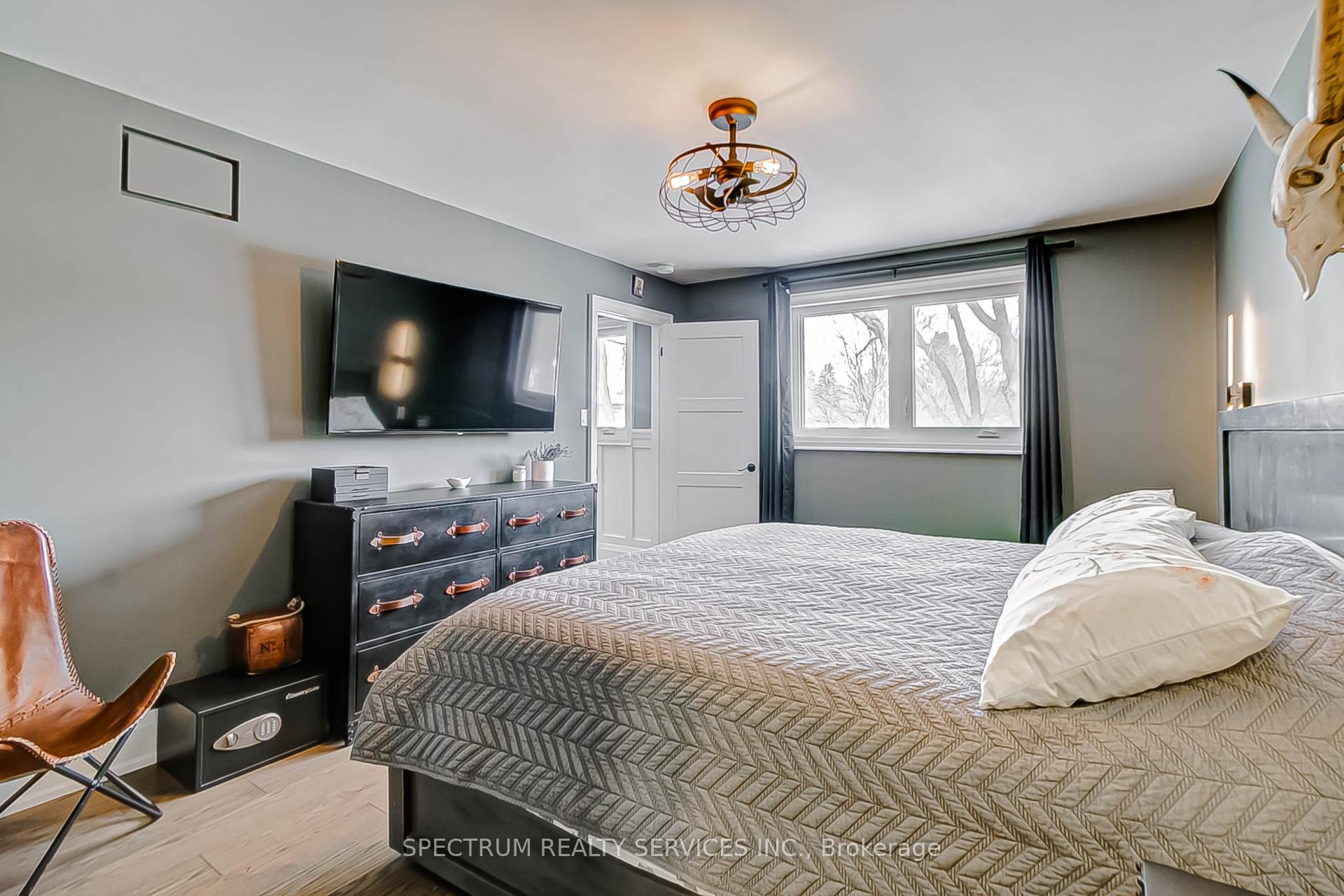 Photo 7 of 15 Marion Drive, Uxbridge — HOMEH
