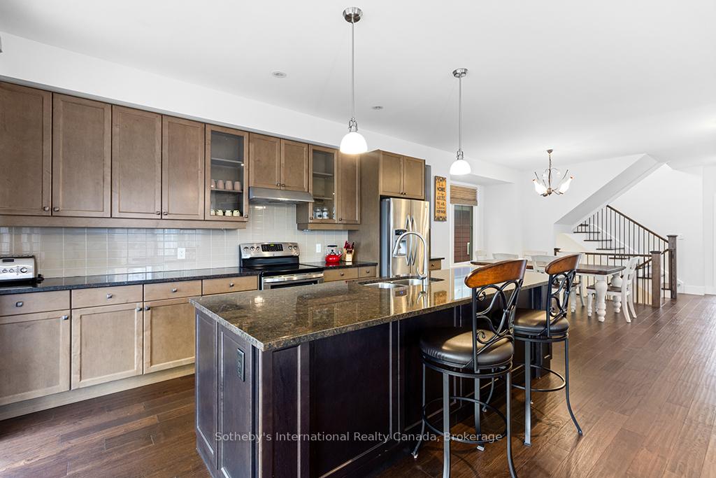 Photo 10 of 107 Snow Apple Crescent, Blue Mountains — HOMEH