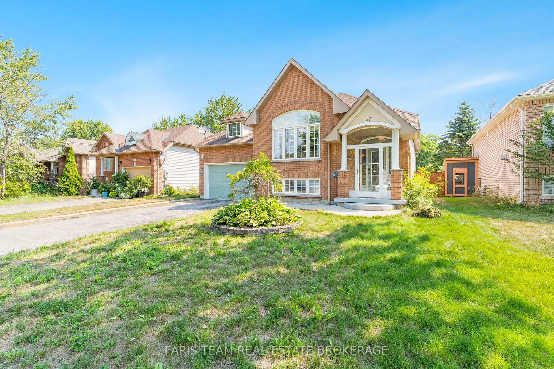 Photo 3 of 57 Rose Valley Way, Wasaga Beach — HOMEH