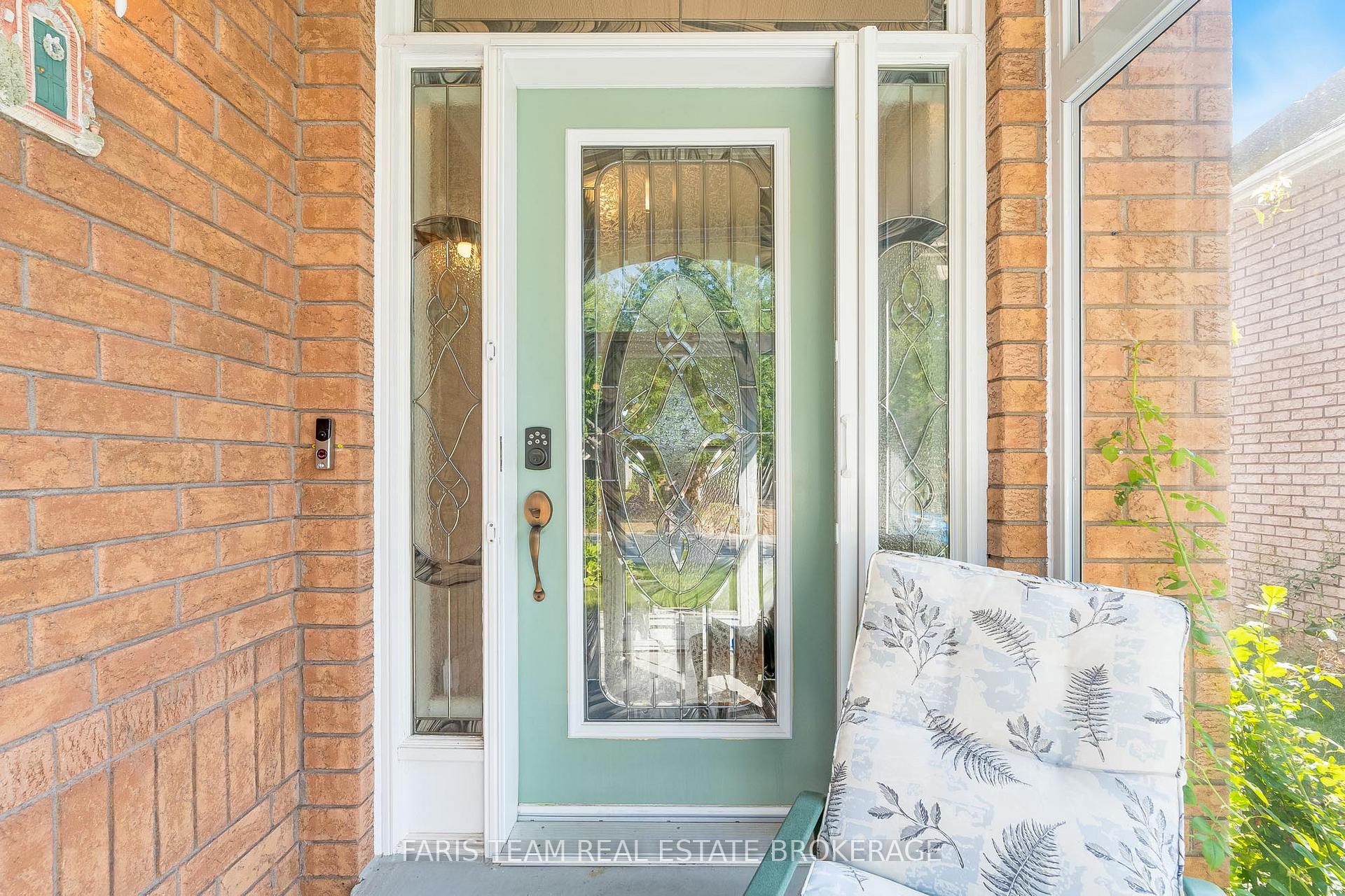 Photo 5 of 57 Rose Valley Way, Wasaga Beach — HOMEH