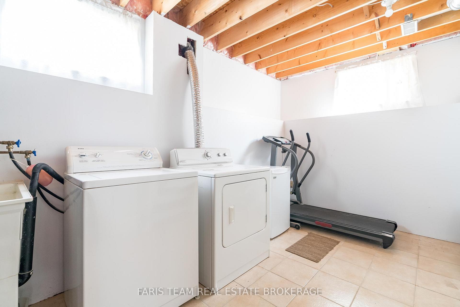 Photo 30 of 57 Rose Valley Way, Wasaga Beach — HOMEH