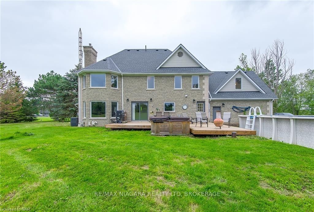 Photo 10 of 11553 3, Wainfleet, Marshville/Winger — HOMEH