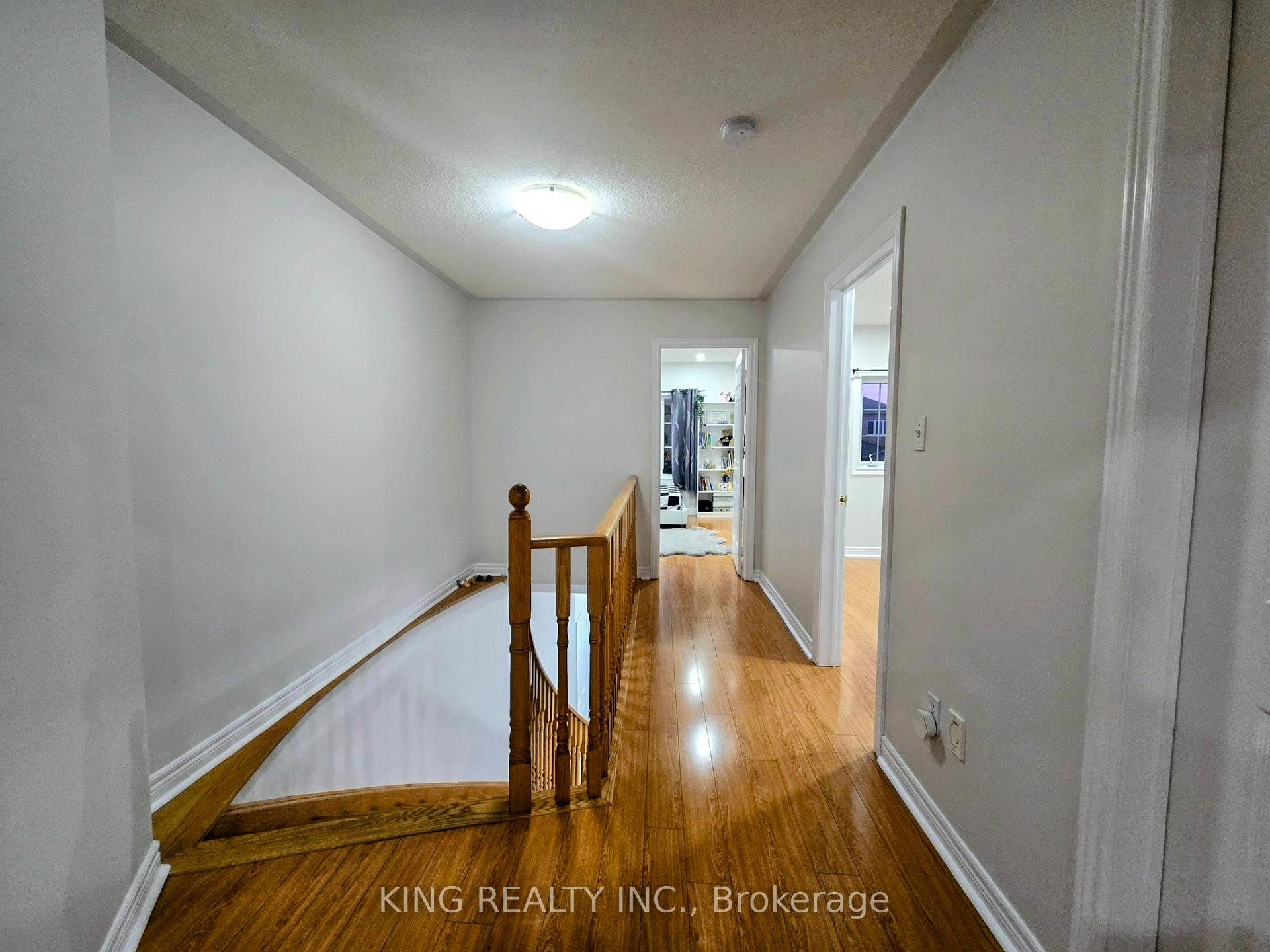 Photo 14 of 131 Royal Appian Crescent, Vaughan, Patterson — HOMEH