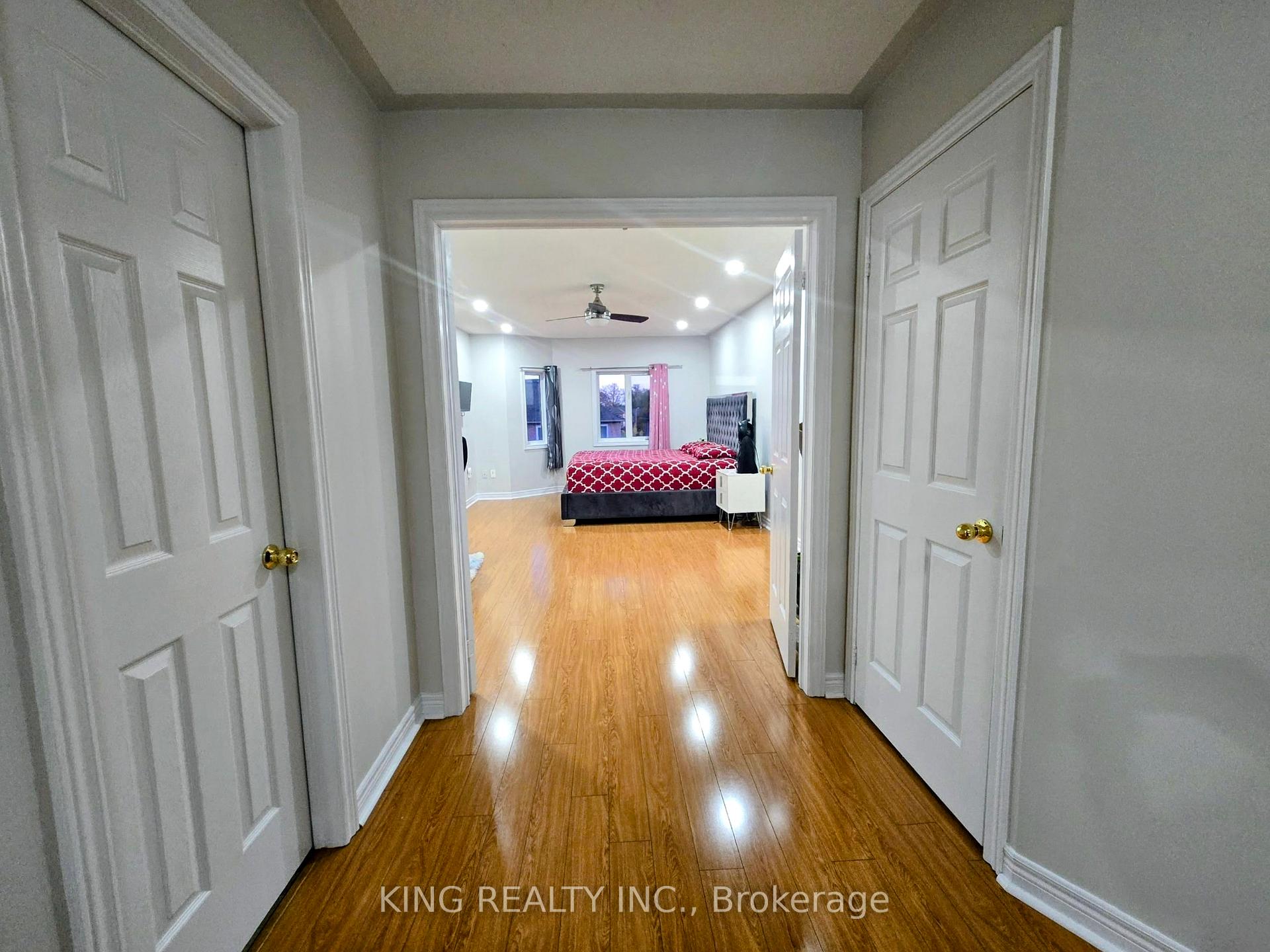 Photo 15 of 131 Royal Appian Crescent, Vaughan, Patterson — HOMEH