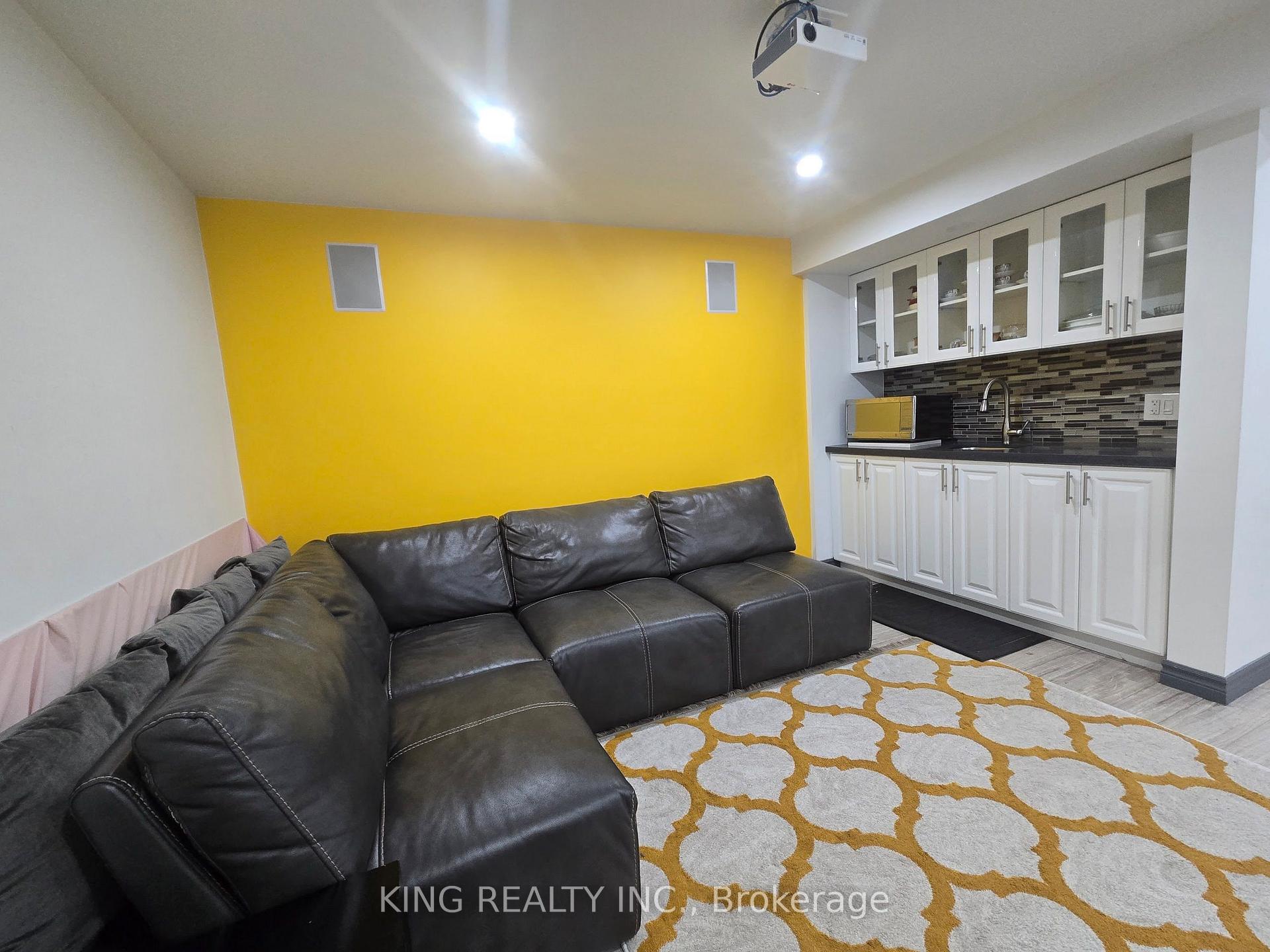 Photo 23 of 131 Royal Appian Crescent, Vaughan, Patterson — HOMEH