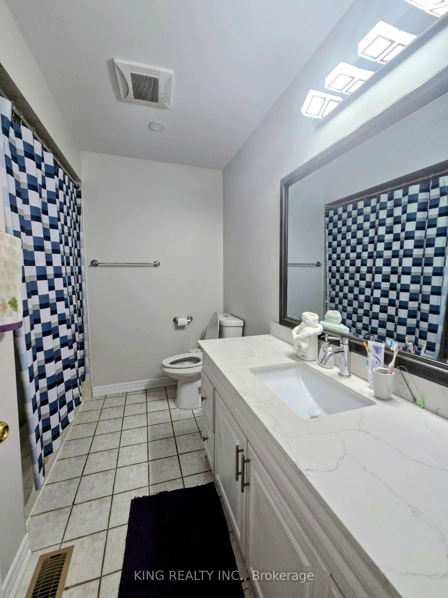 Photo 27 of 131 Royal Appian Crescent, Vaughan, Patterson — HOMEH