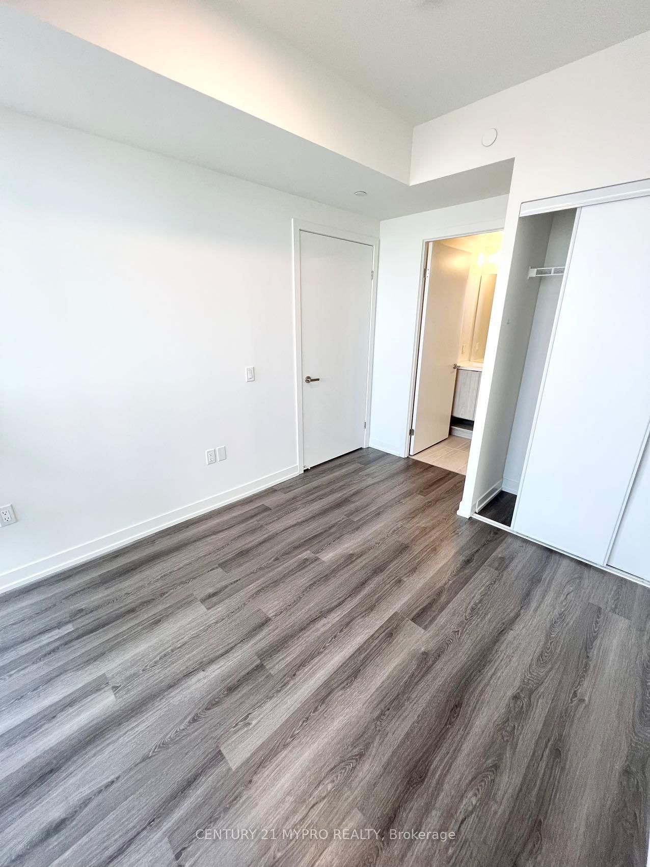 Photo 8 of Unit 6502, 138 Downes St, Toronto, Waterfront Communities — HOMEH