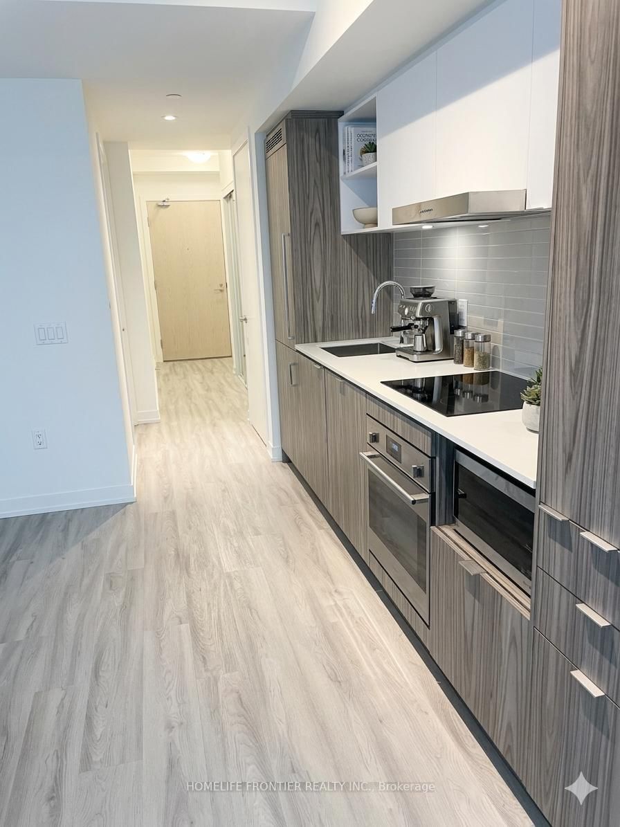 Photo 4 of Unit 4705, 55 Cooper St, Toronto, Waterfront Communities — HOMEH