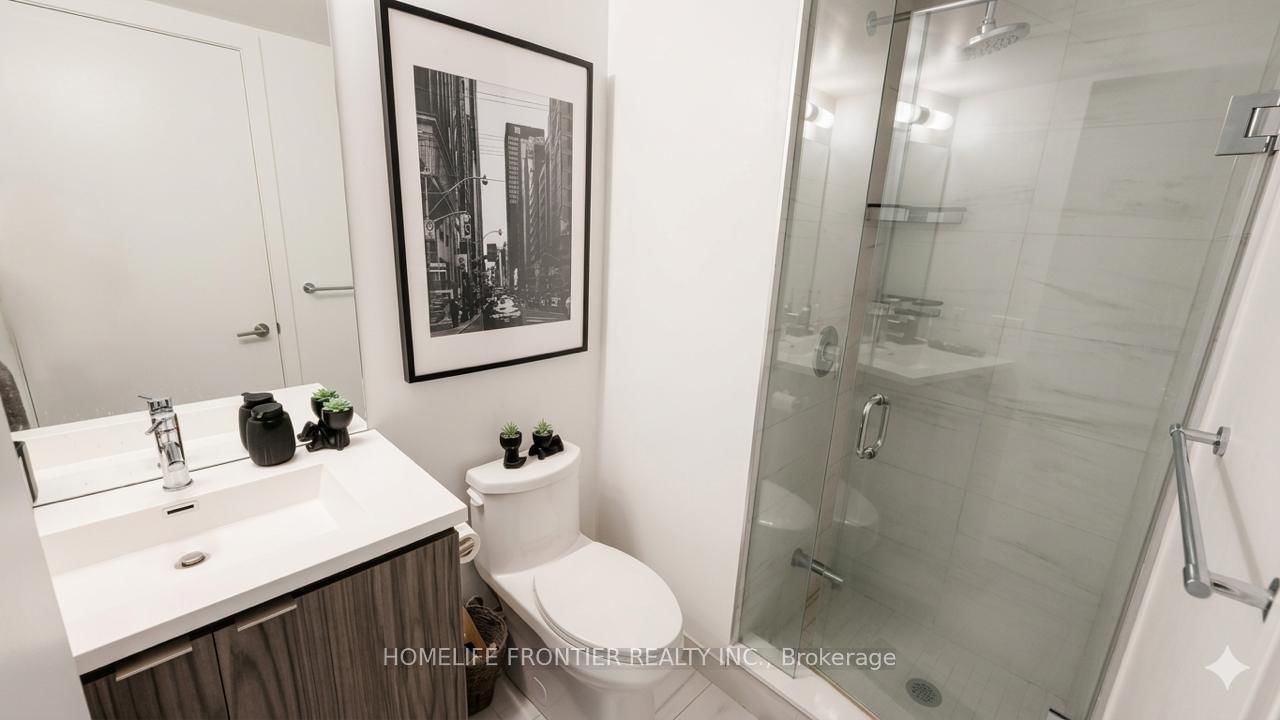Photo 7 of Unit 4705, 55 Cooper St, Toronto, Waterfront Communities — HOMEH