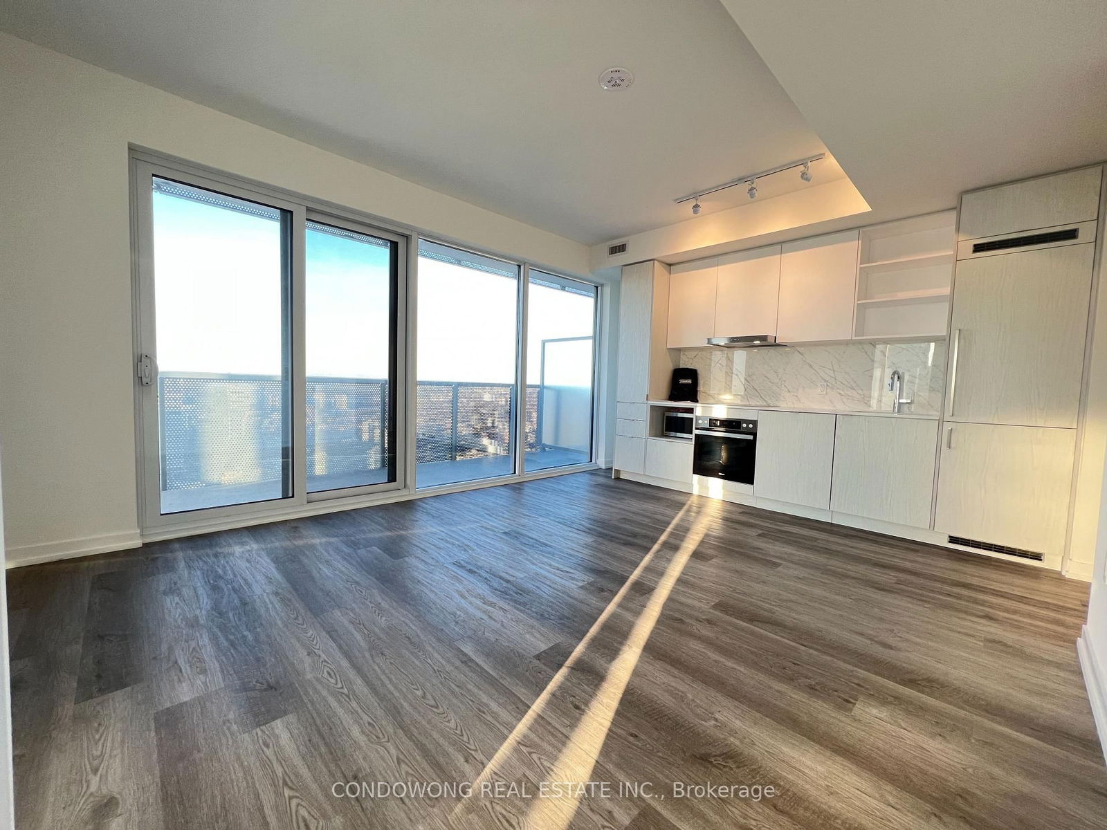 Photo 1 of Unit 7201, 55 Cooper St, Toronto, Waterfront Communities — HOMEH