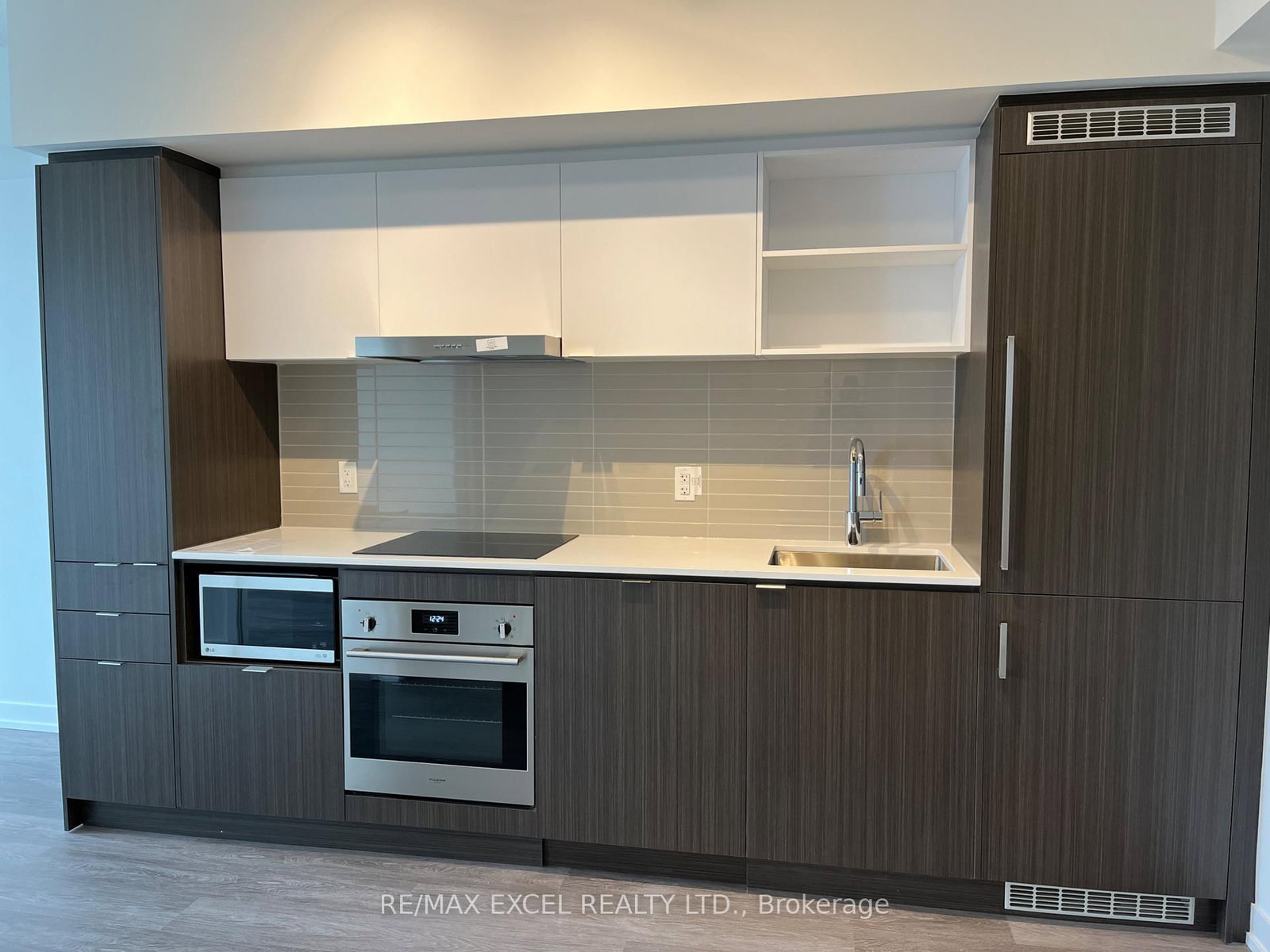 Photo 6 of Unit 4312, 55 Cooper St, Toronto, Waterfront Communities — HOMEH