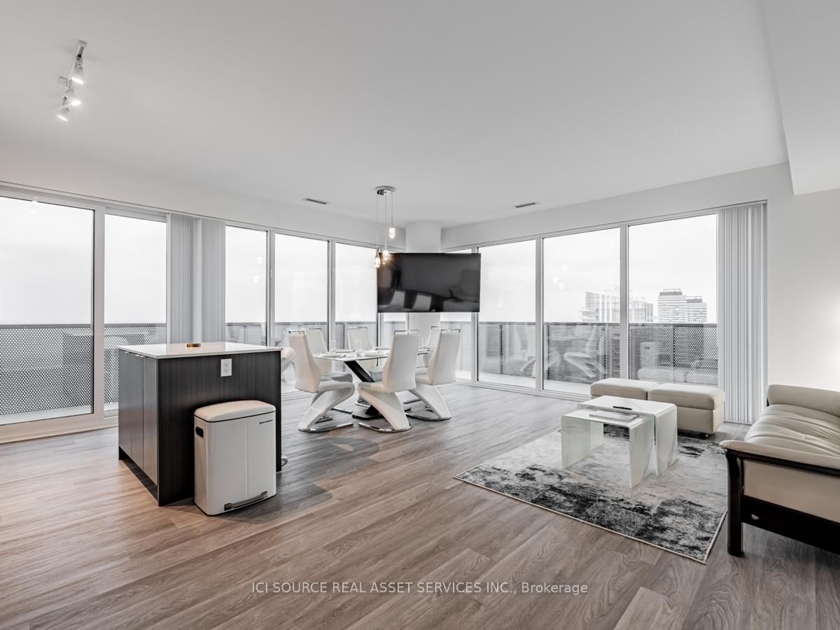 Photo 2 of Unit 7311, 55 Cooper St, Toronto, Waterfront Communities — HOMEH