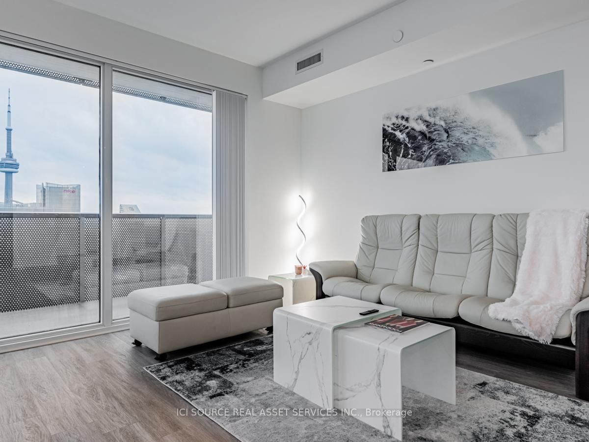Photo 6 of Unit 7311, 55 Cooper St, Toronto, Waterfront Communities — HOMEH