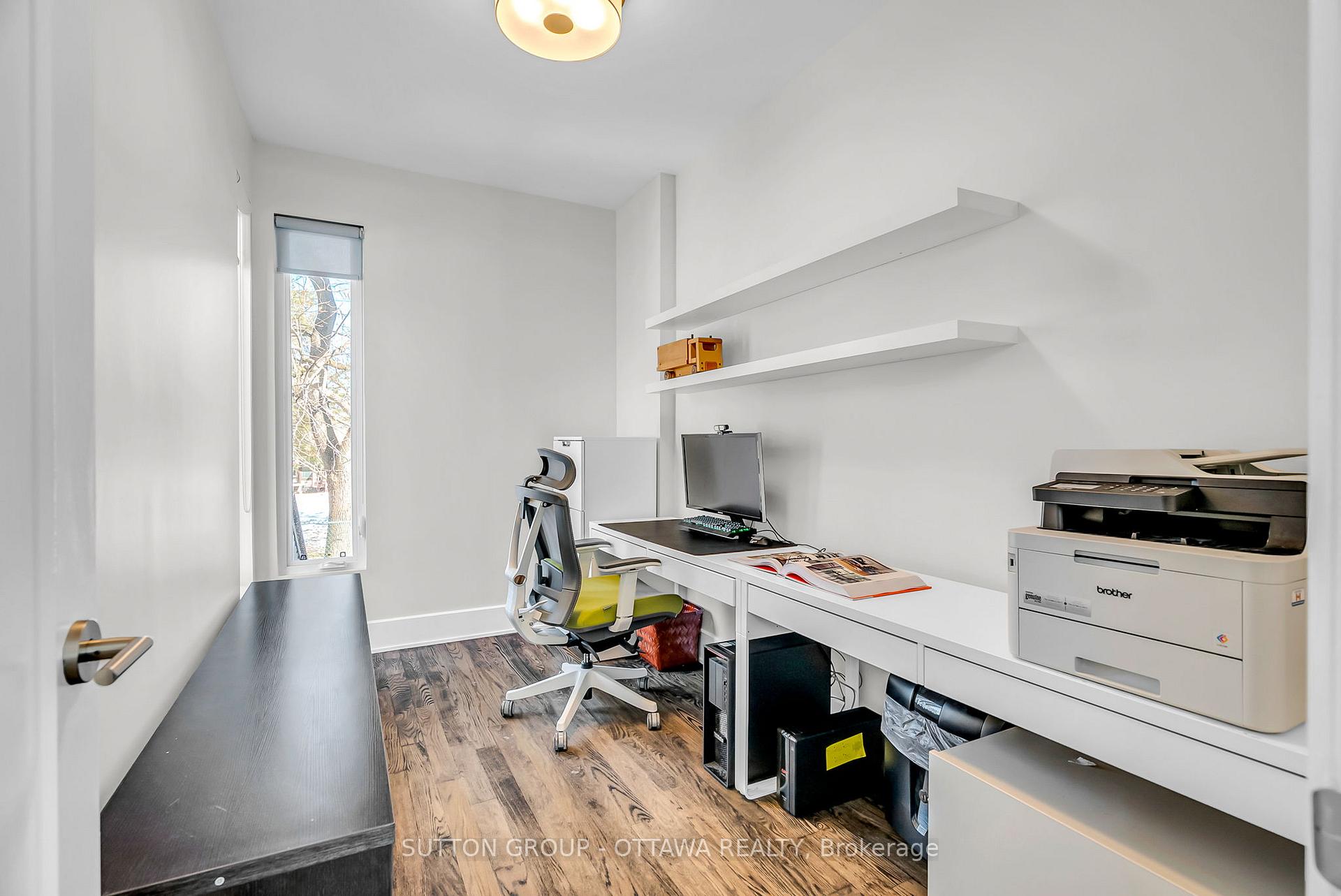 Photo 29 of 333 Summit Avenue W, Ottawa, Alta Vista/Faircrest Heights — HOMEH